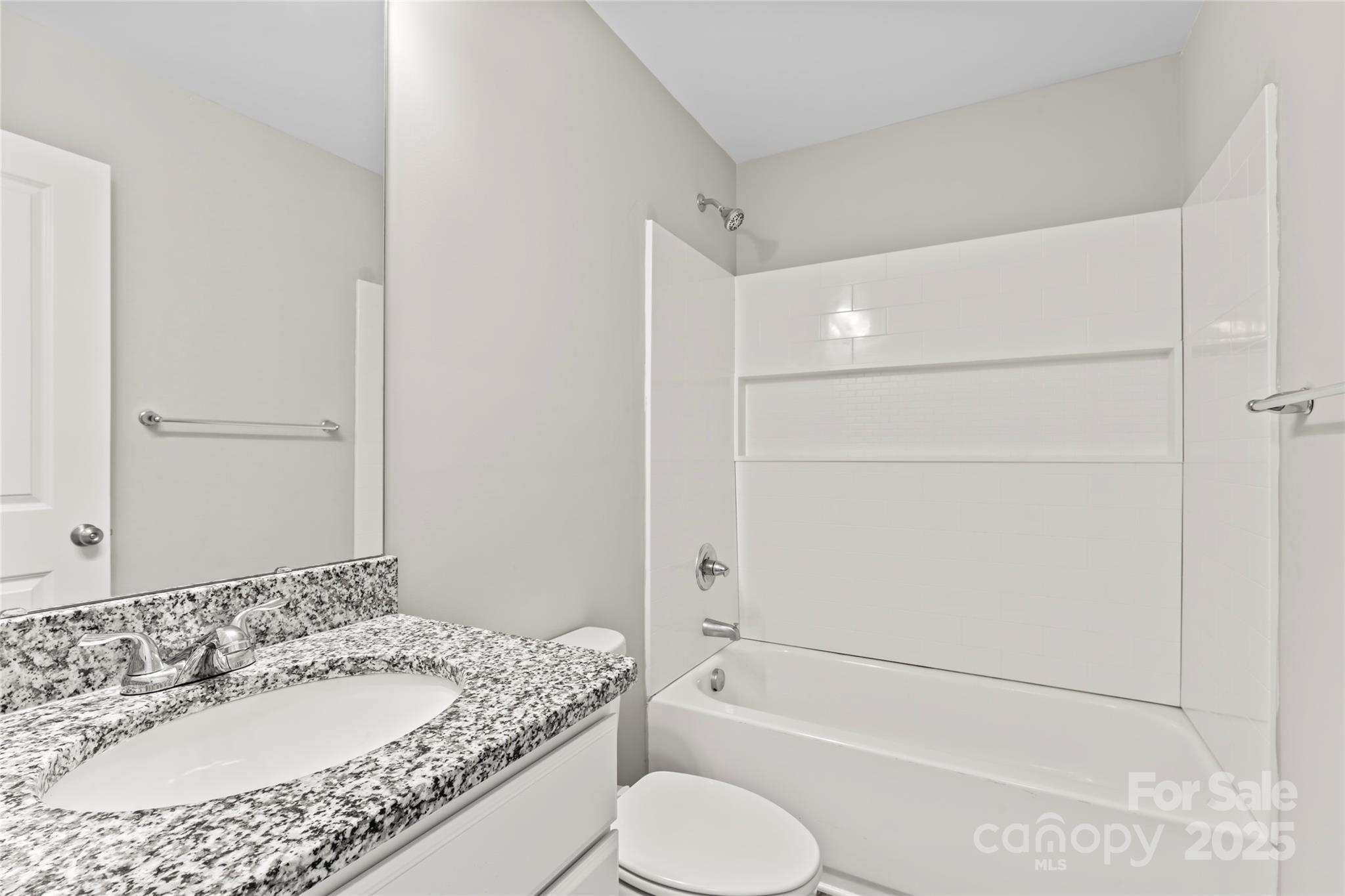 2015 Brantley Creek Drive Property Photo 13