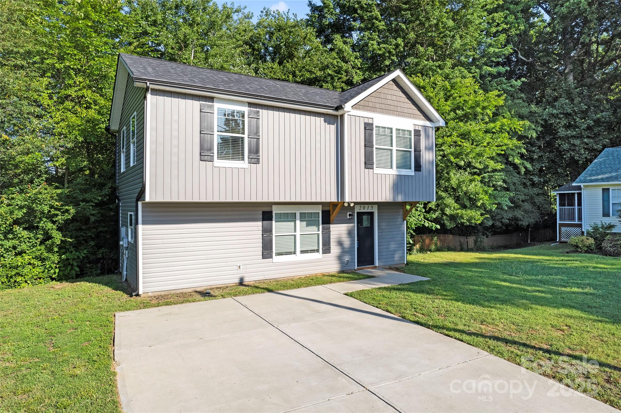 2015 Brantley Creek Drive Property Photo 28