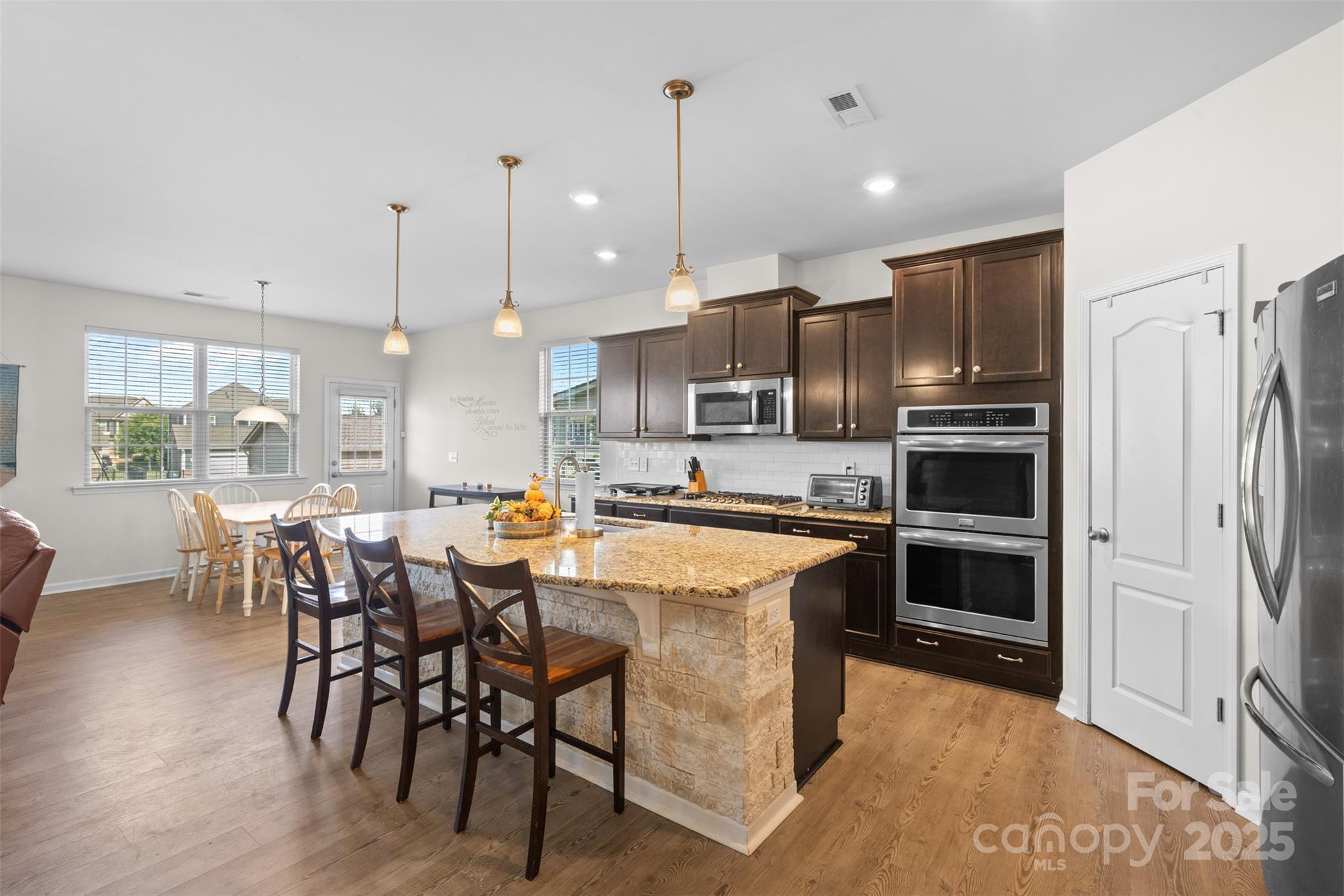 4004 Silverwood Drive Property Photo 11
