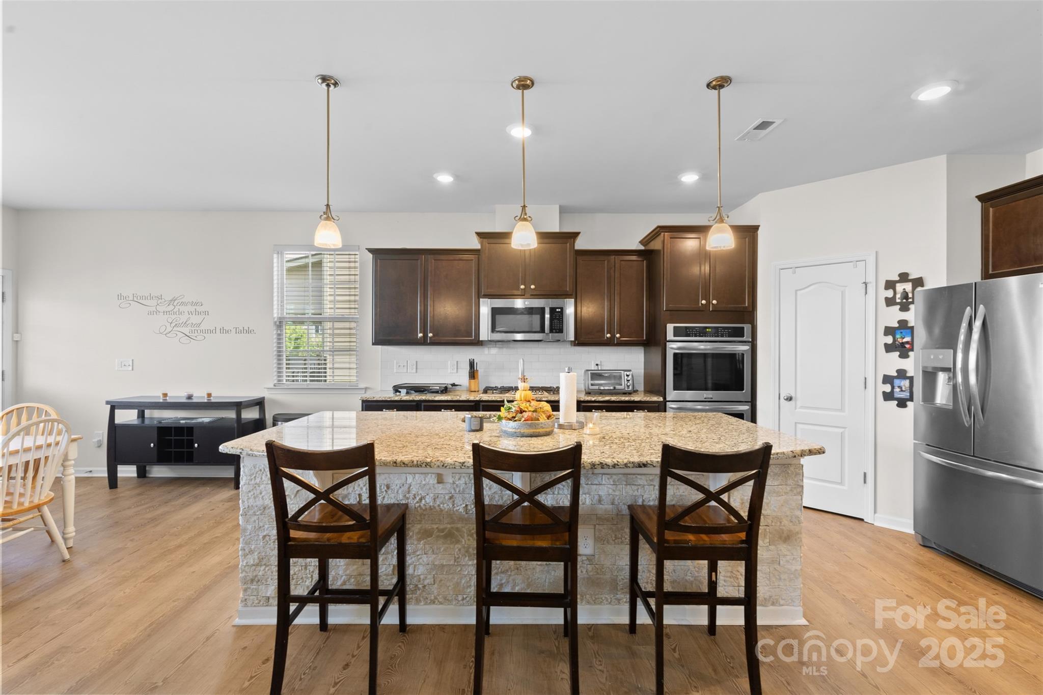 4004 Silverwood Drive Property Photo 12