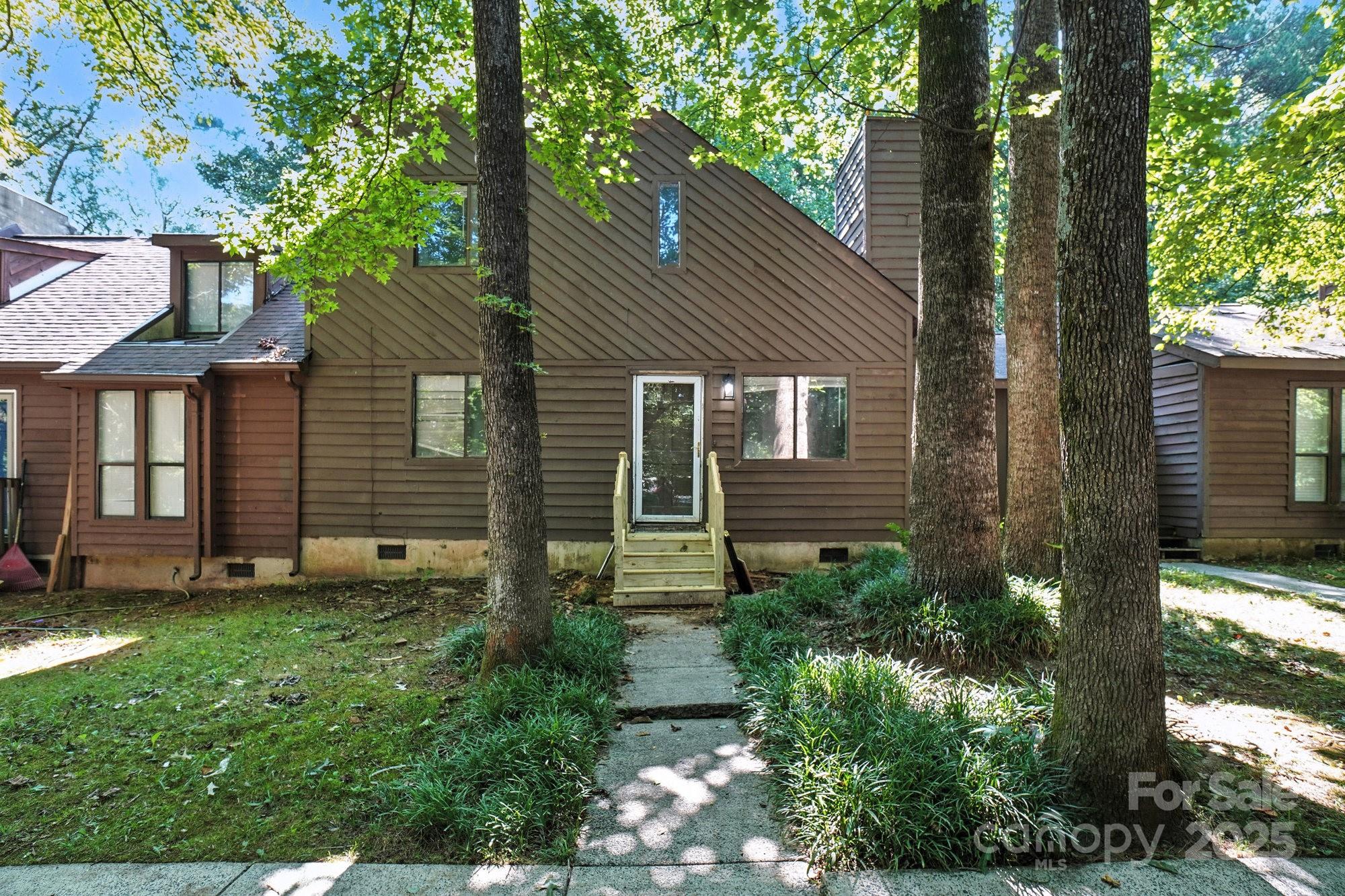 11231 E E W T Harris Boulevard Property Photo 1