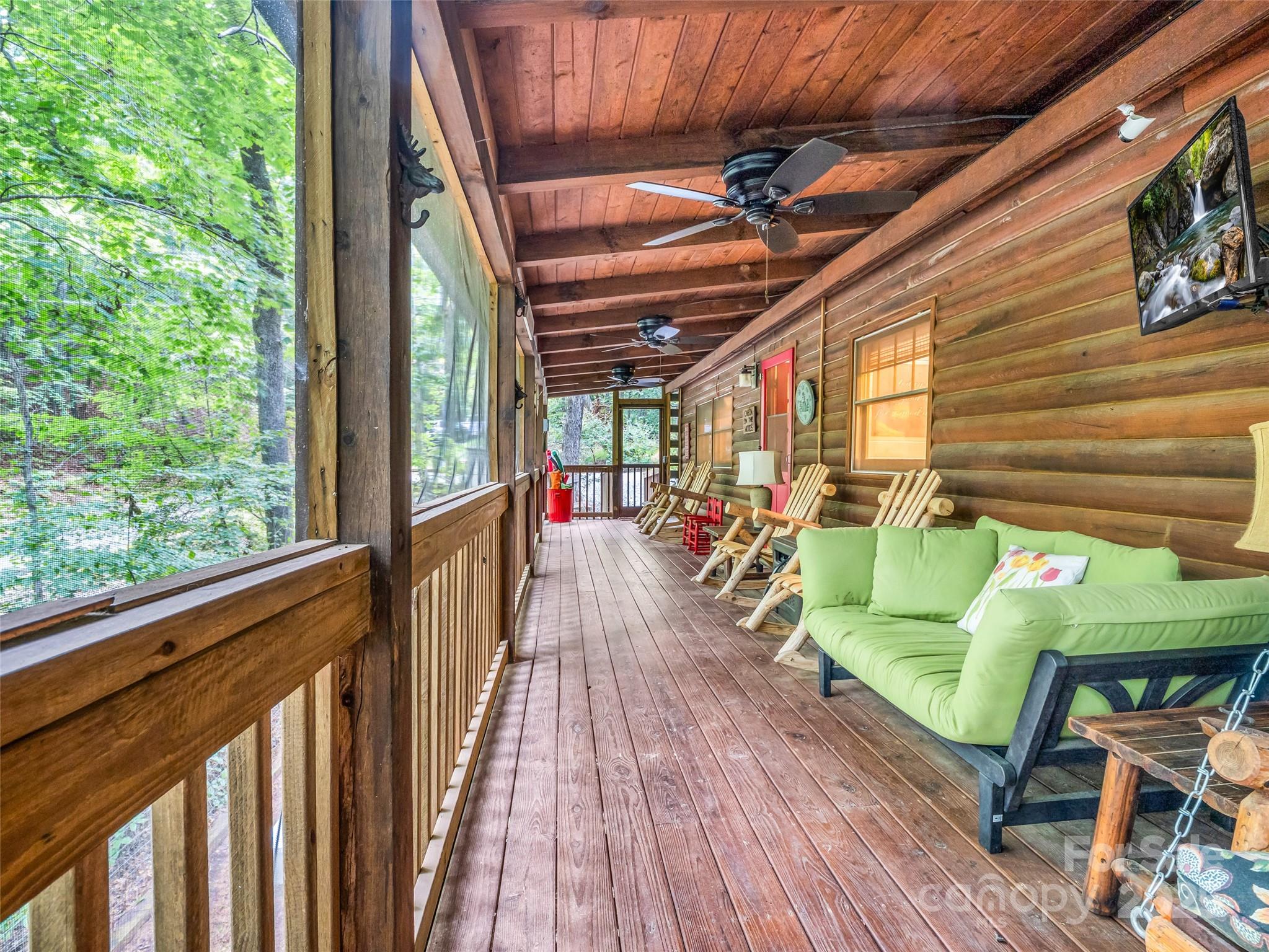 116 Chalet Road Property Photo 6