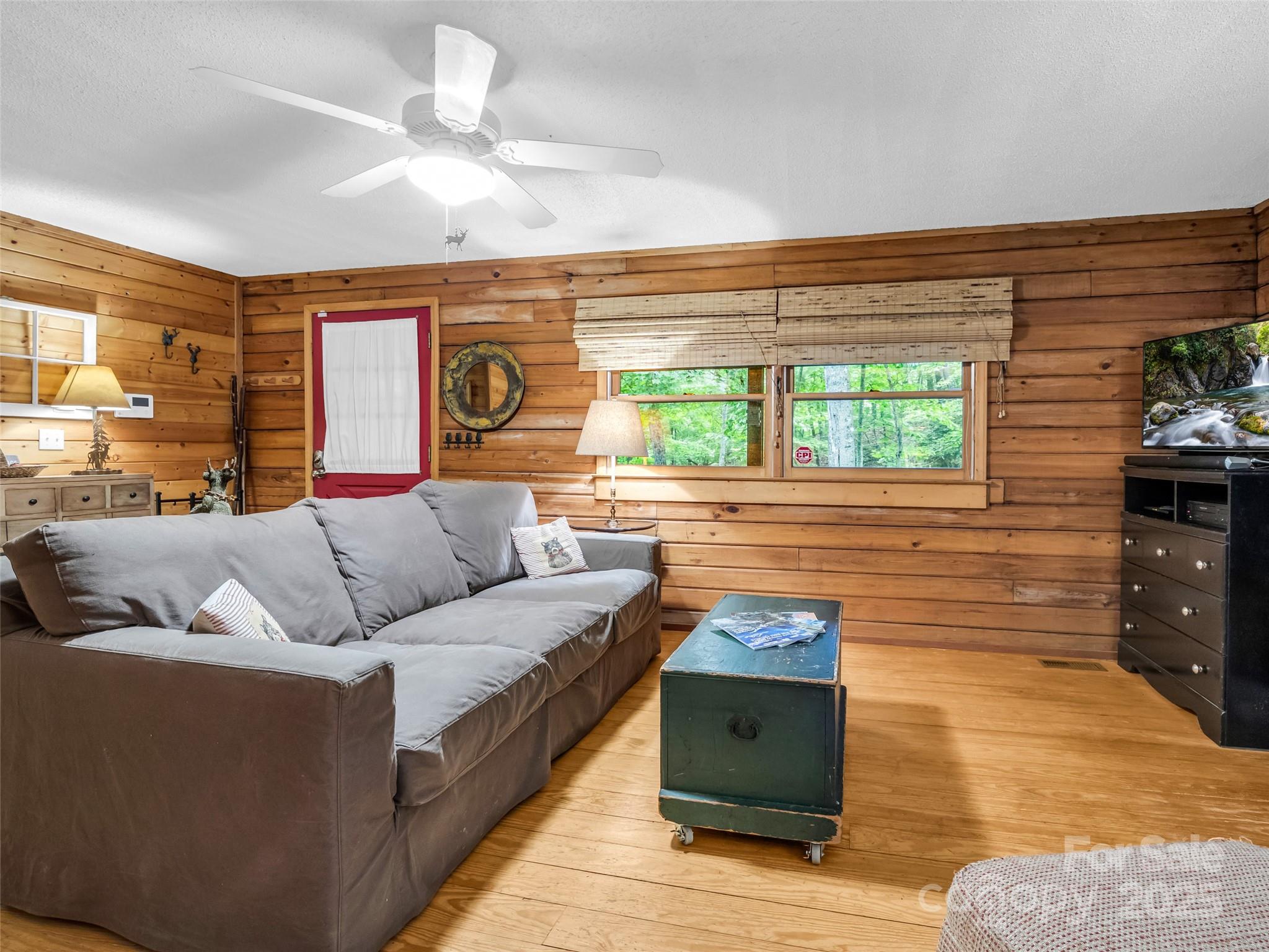 116 Chalet Road Property Photo 13