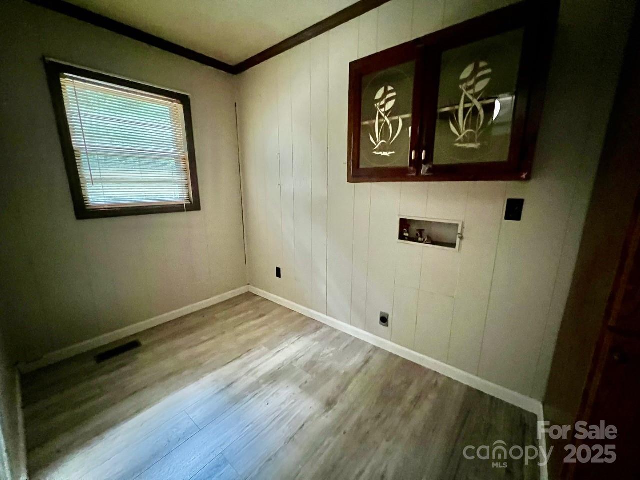 6581 Emerald Isle Drive Property Photo 12