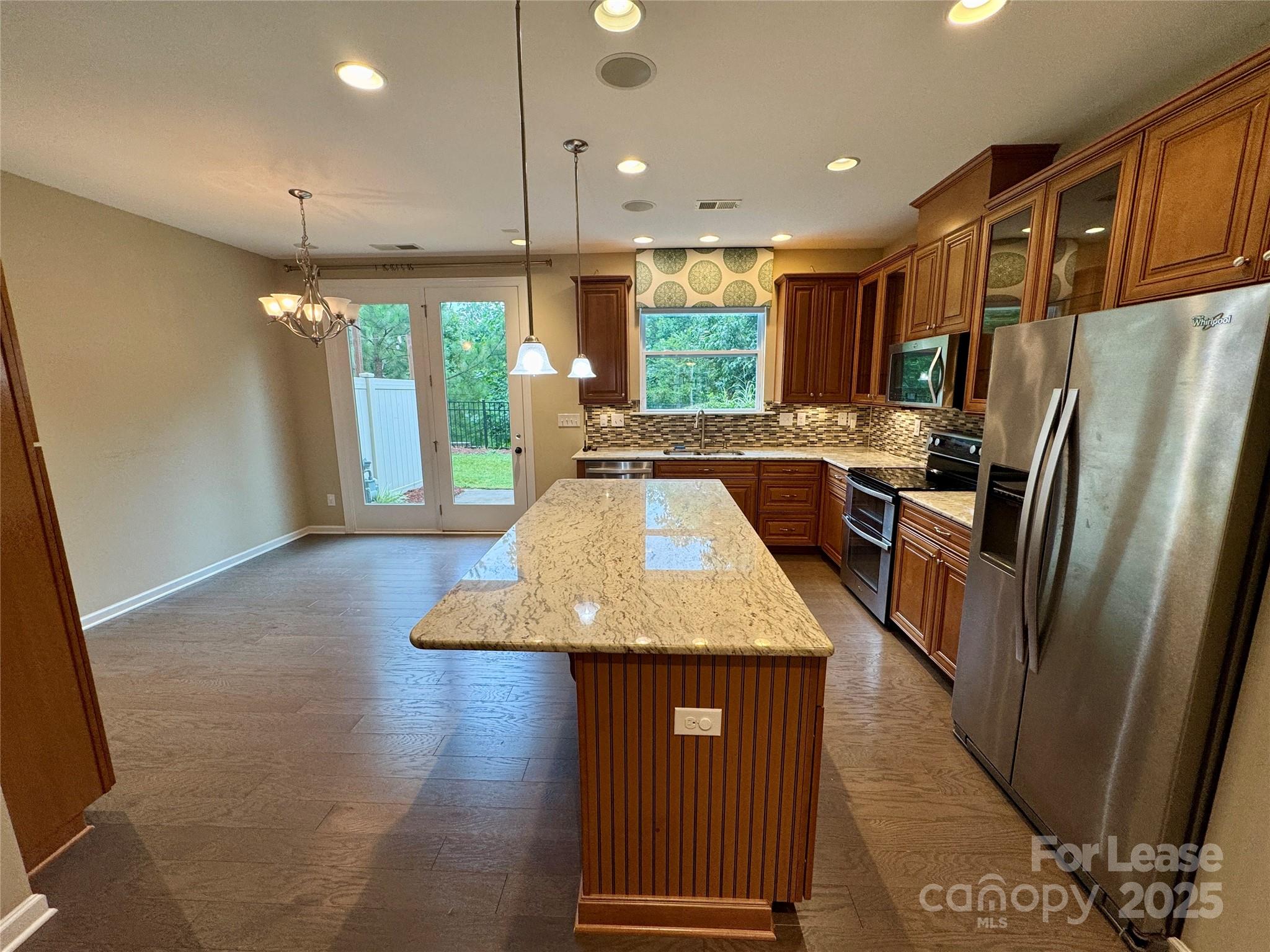 9623 Glenburn Lane Property Photo 7