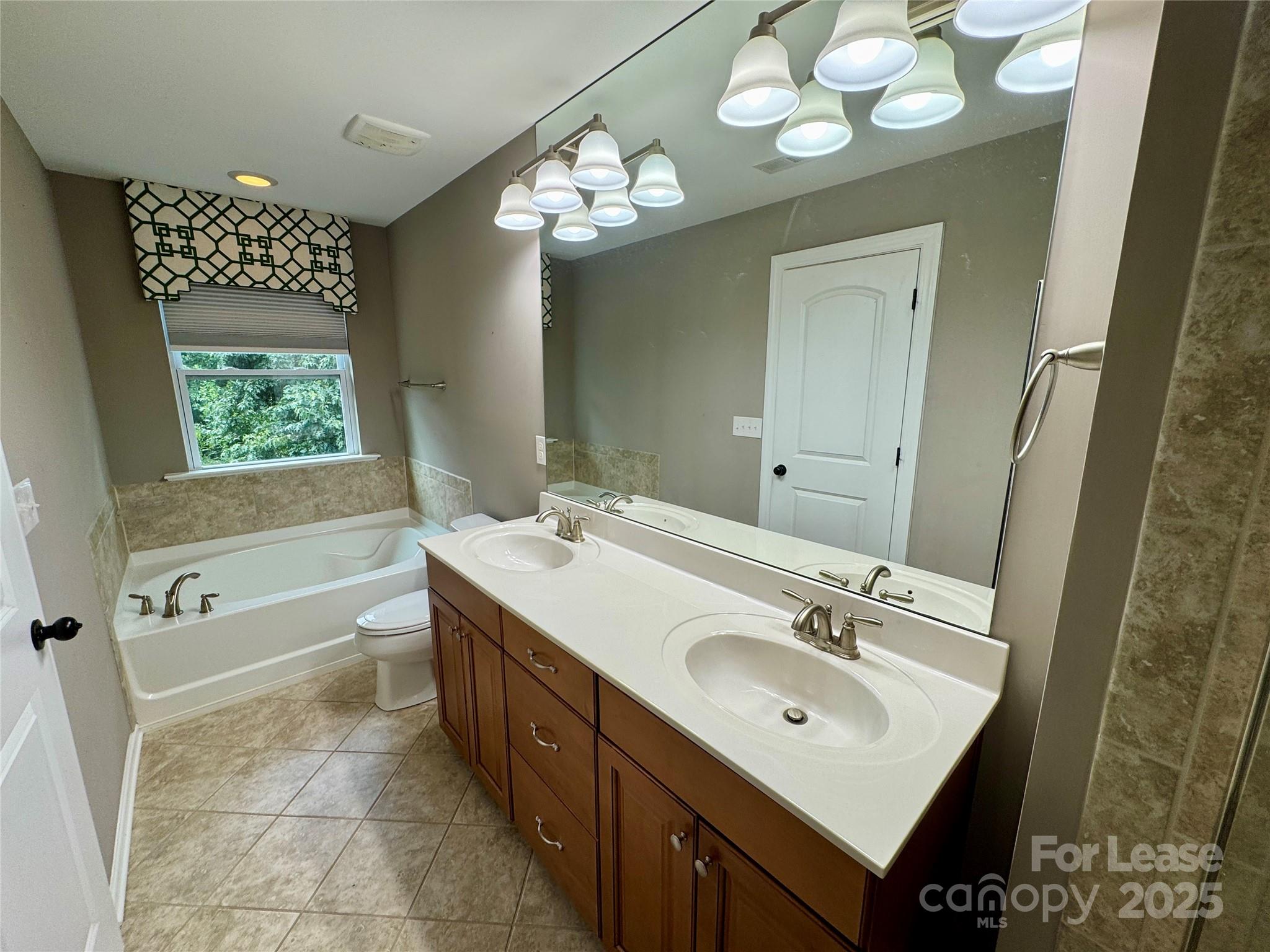9623 Glenburn Lane Property Photo 22