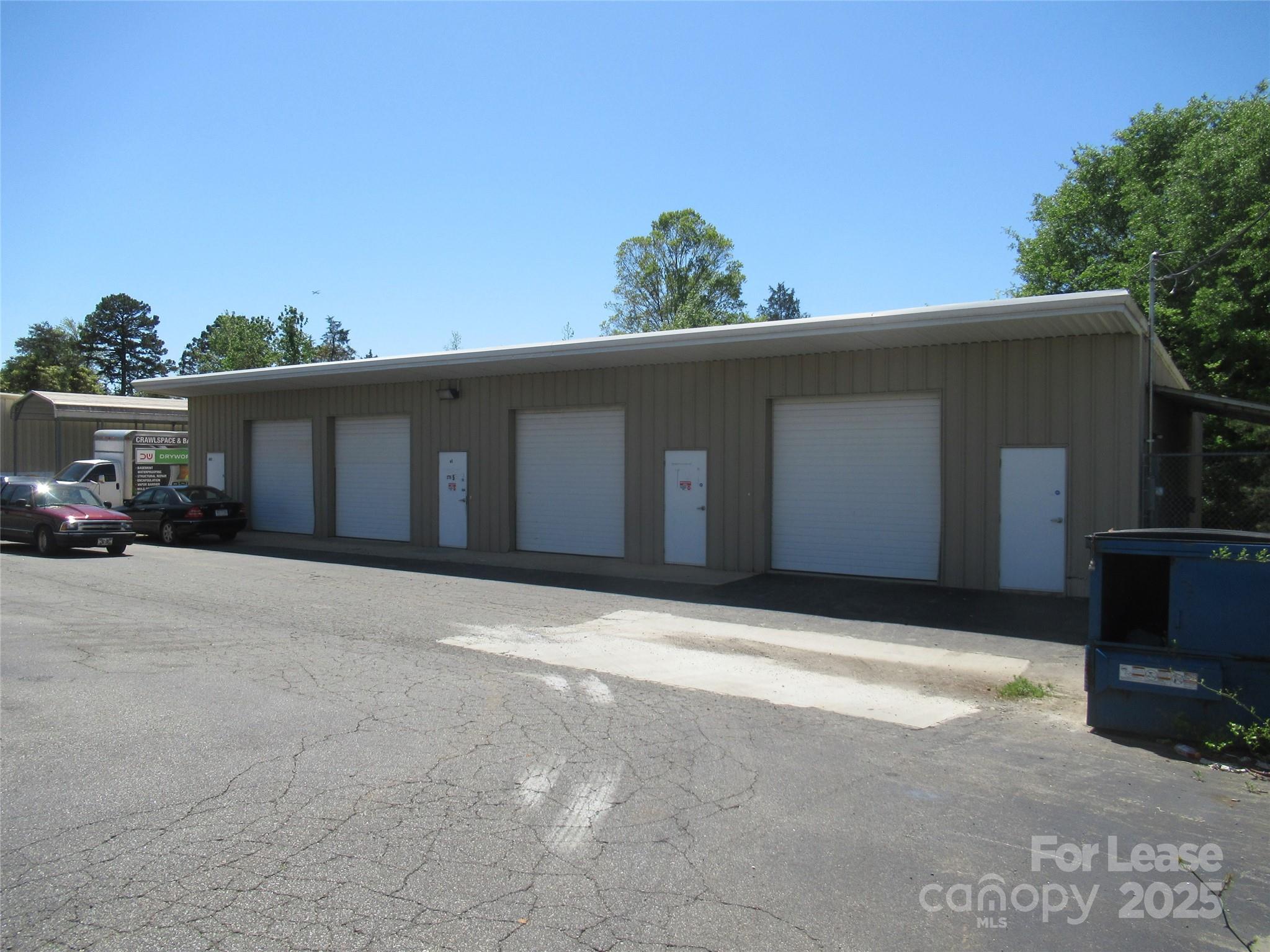 4359 N Hwy 16 None 5 Property Photo 1