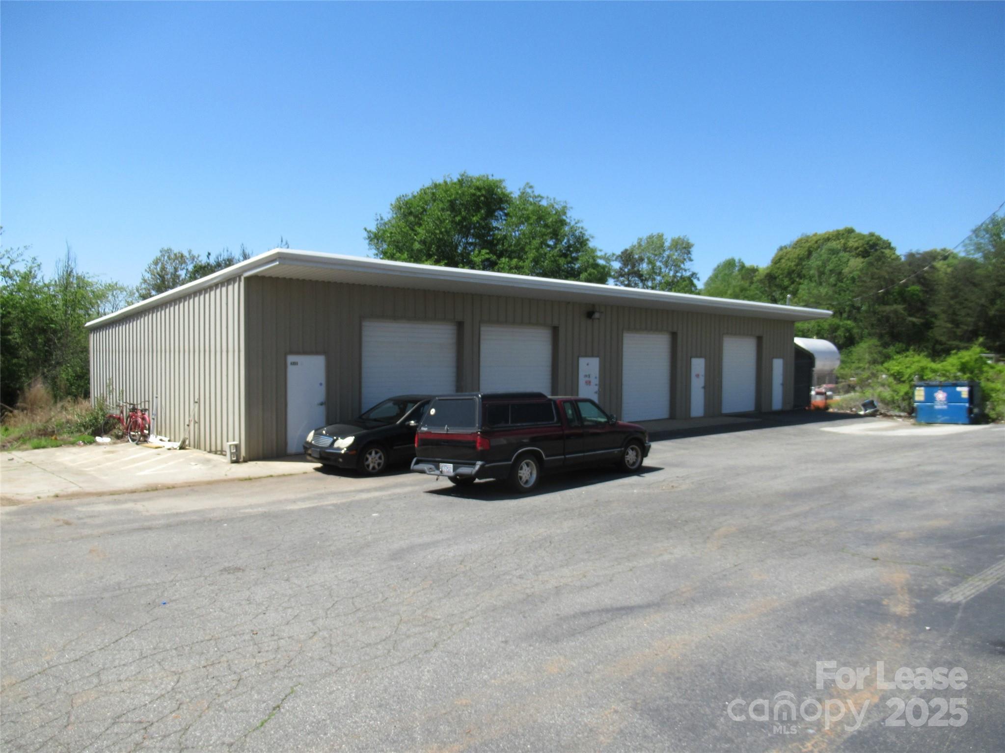 4359 N Hwy 16 None 5 Property Photo 2