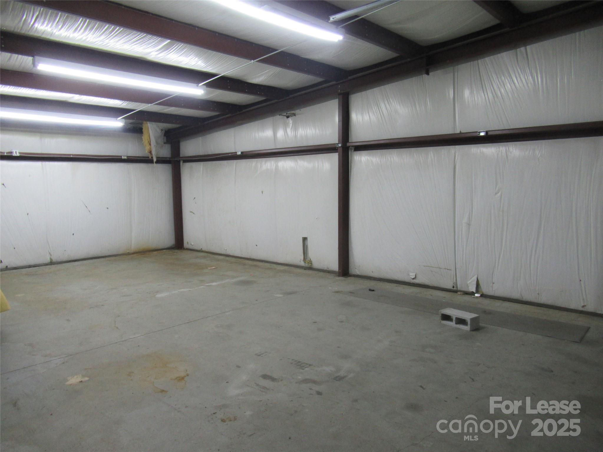 4359 N Hwy 16 None 5 Property Photo 6