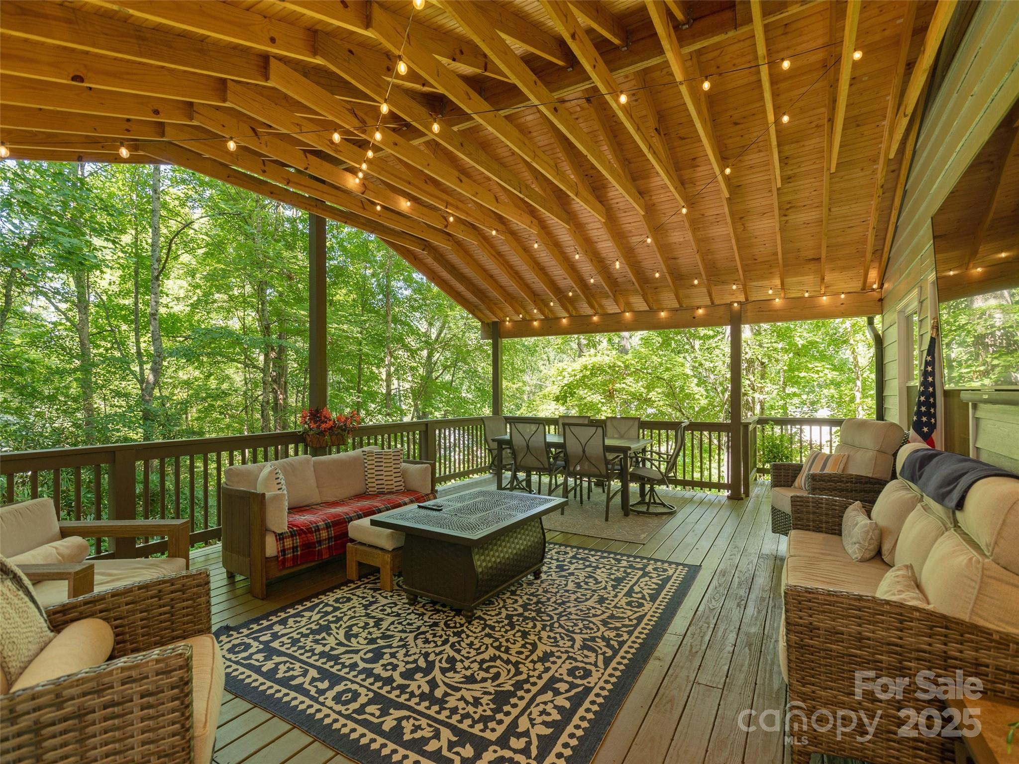 27 Walker Cove Road Property Photo 4
