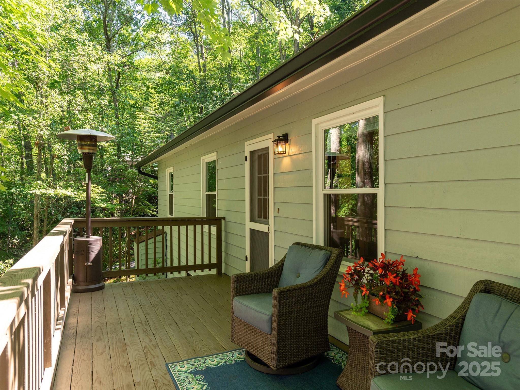 27 Walker Cove Road Property Photo 10