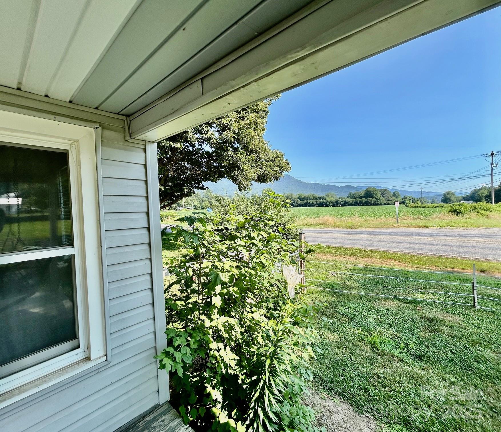 39 Hemphill Road Property Photo 22
