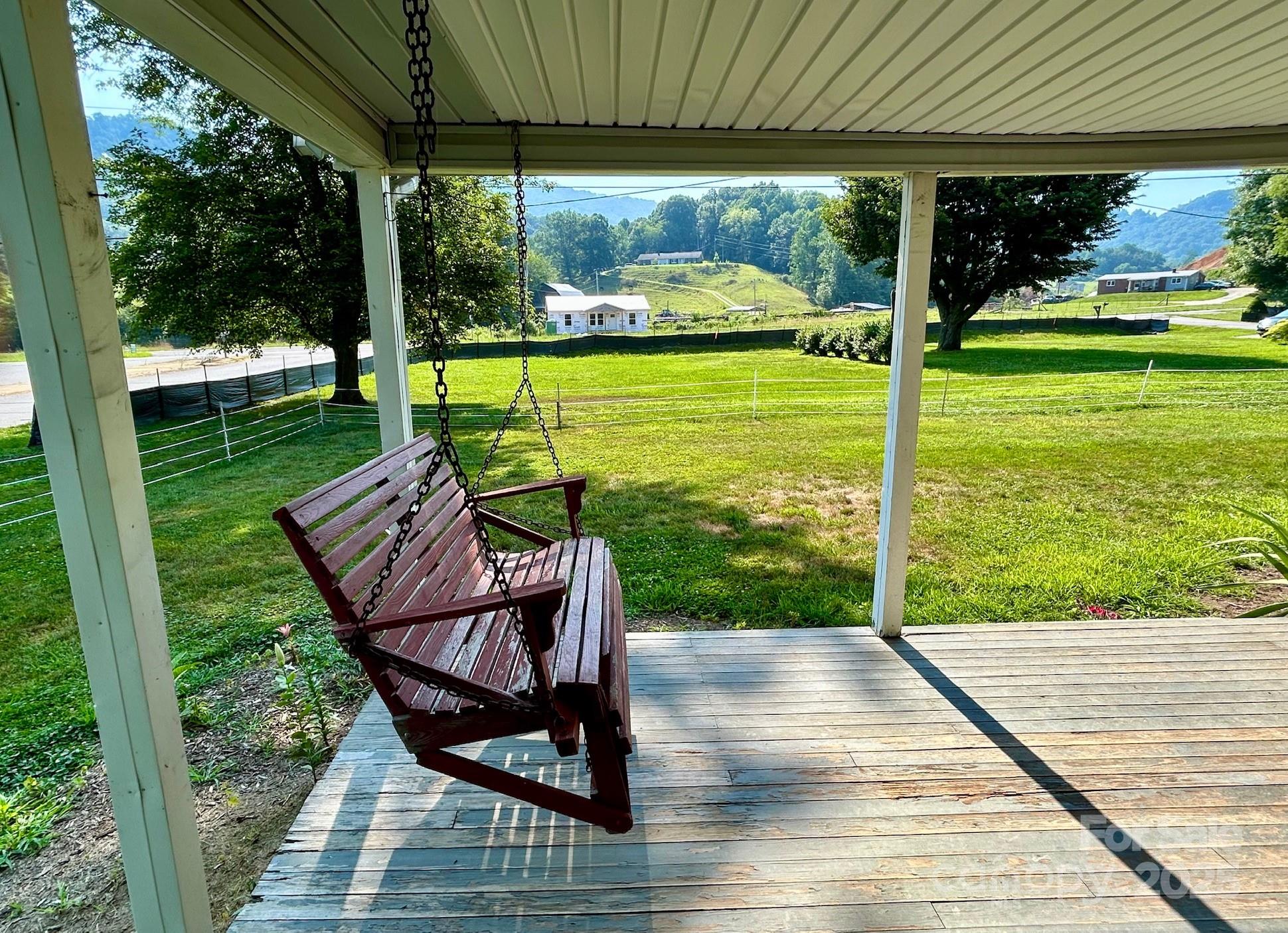 39 Hemphill Road Property Photo 23