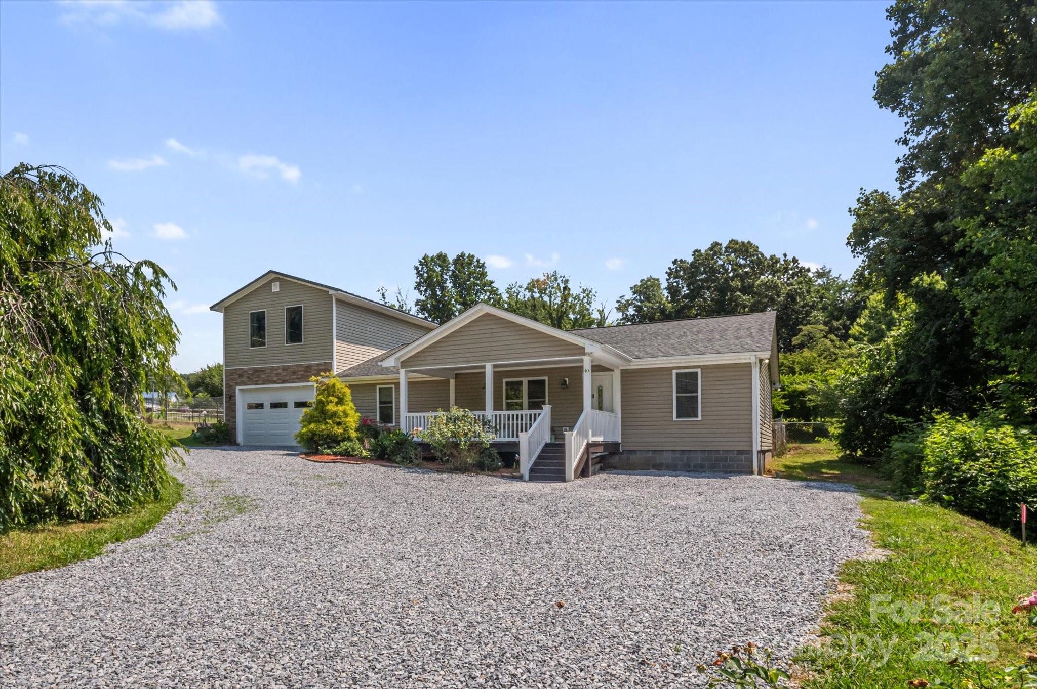 40 Alabama Avenue Property Photo 2