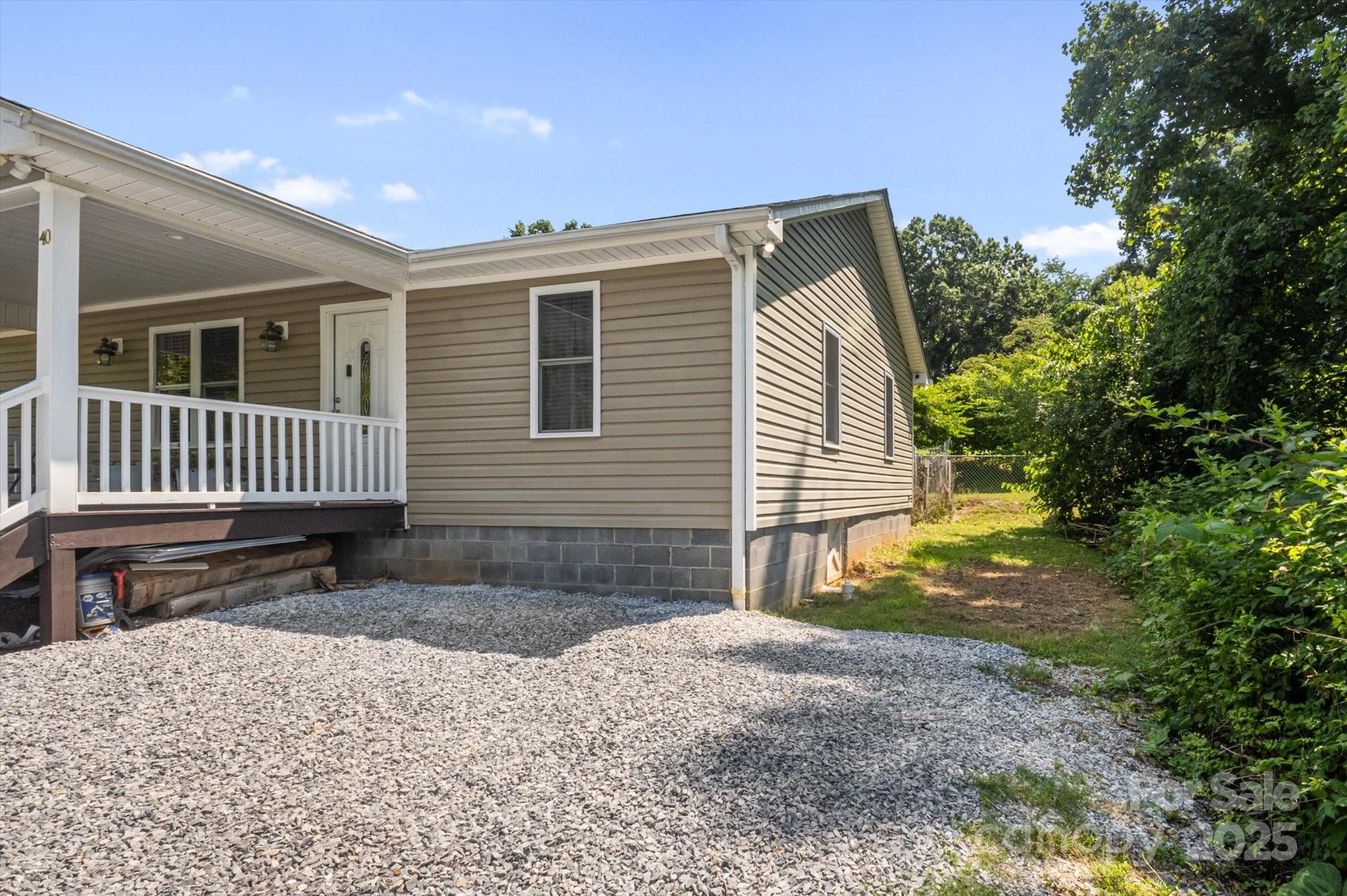 40 Alabama Avenue Property Photo 5