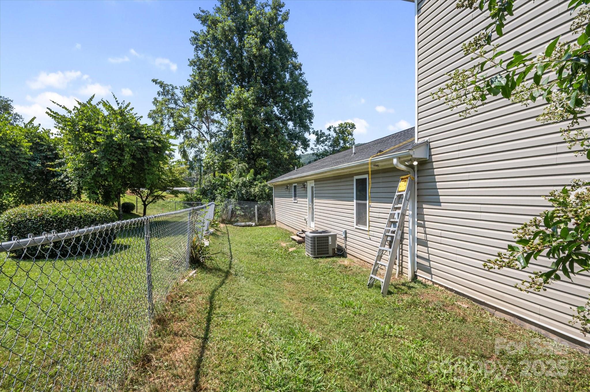 40 Alabama Avenue Property Photo 8