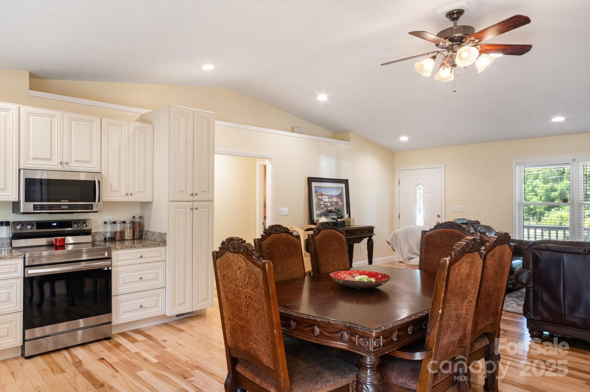40 Alabama Avenue Property Photo 16