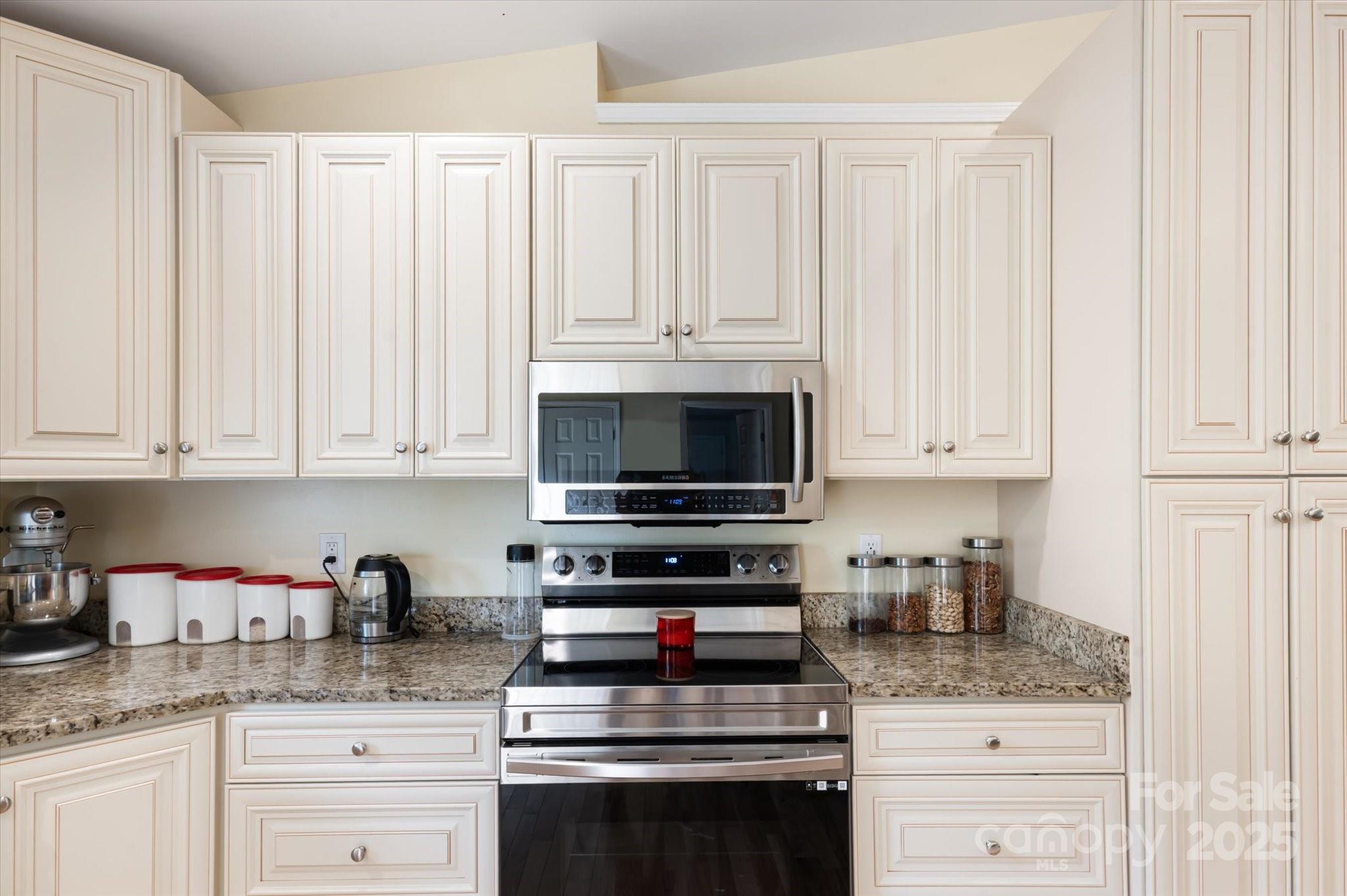 40 Alabama Avenue Property Photo 17