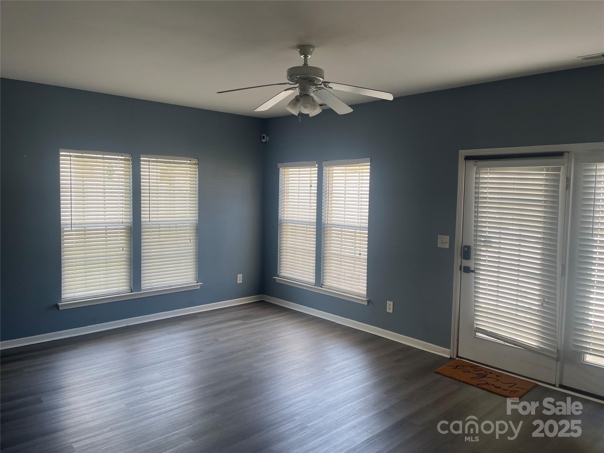 7125 Flying Scotsman Drive Property Photo 7