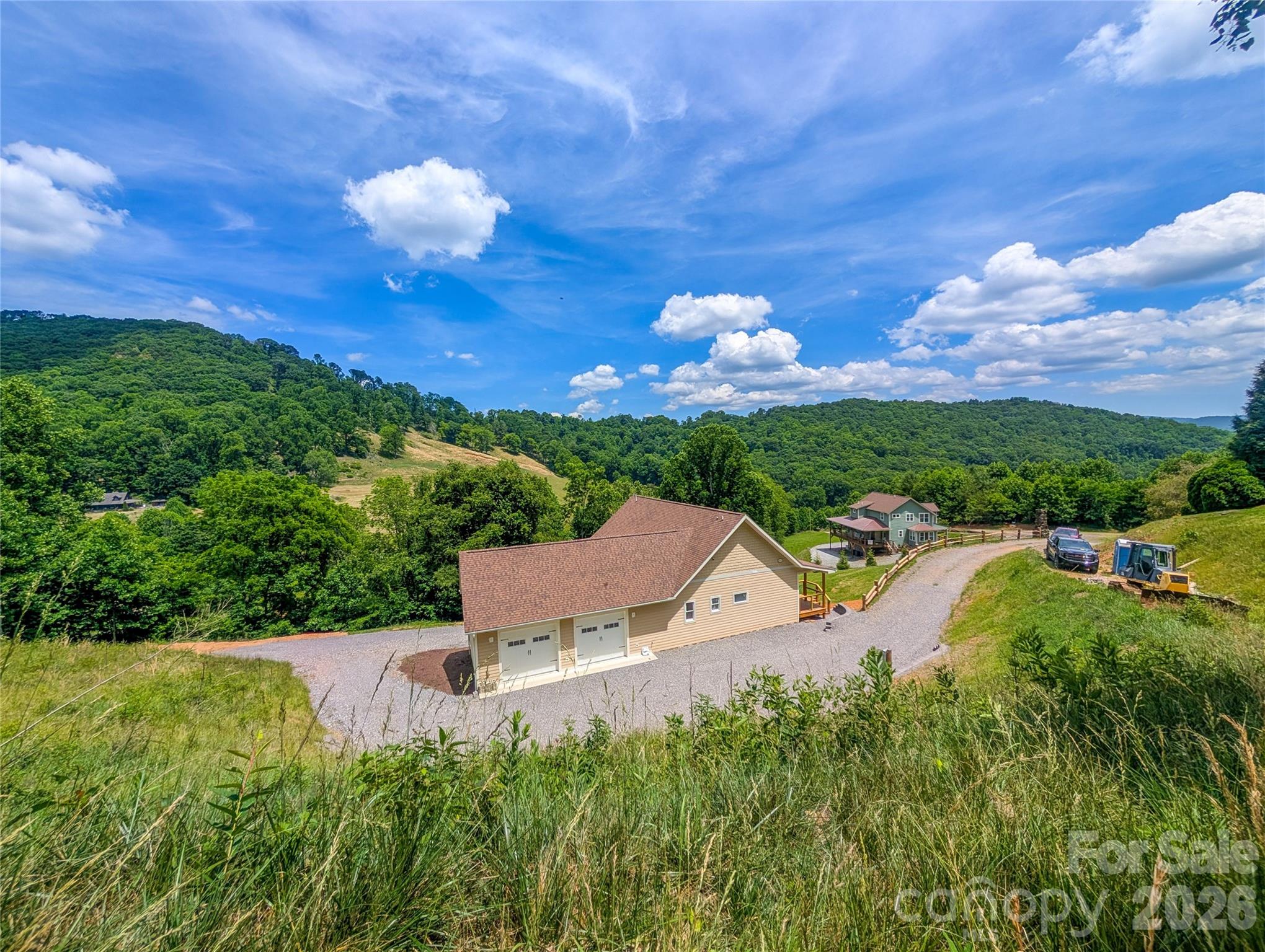 338 Majestic Mountain Drive Property Photo 2