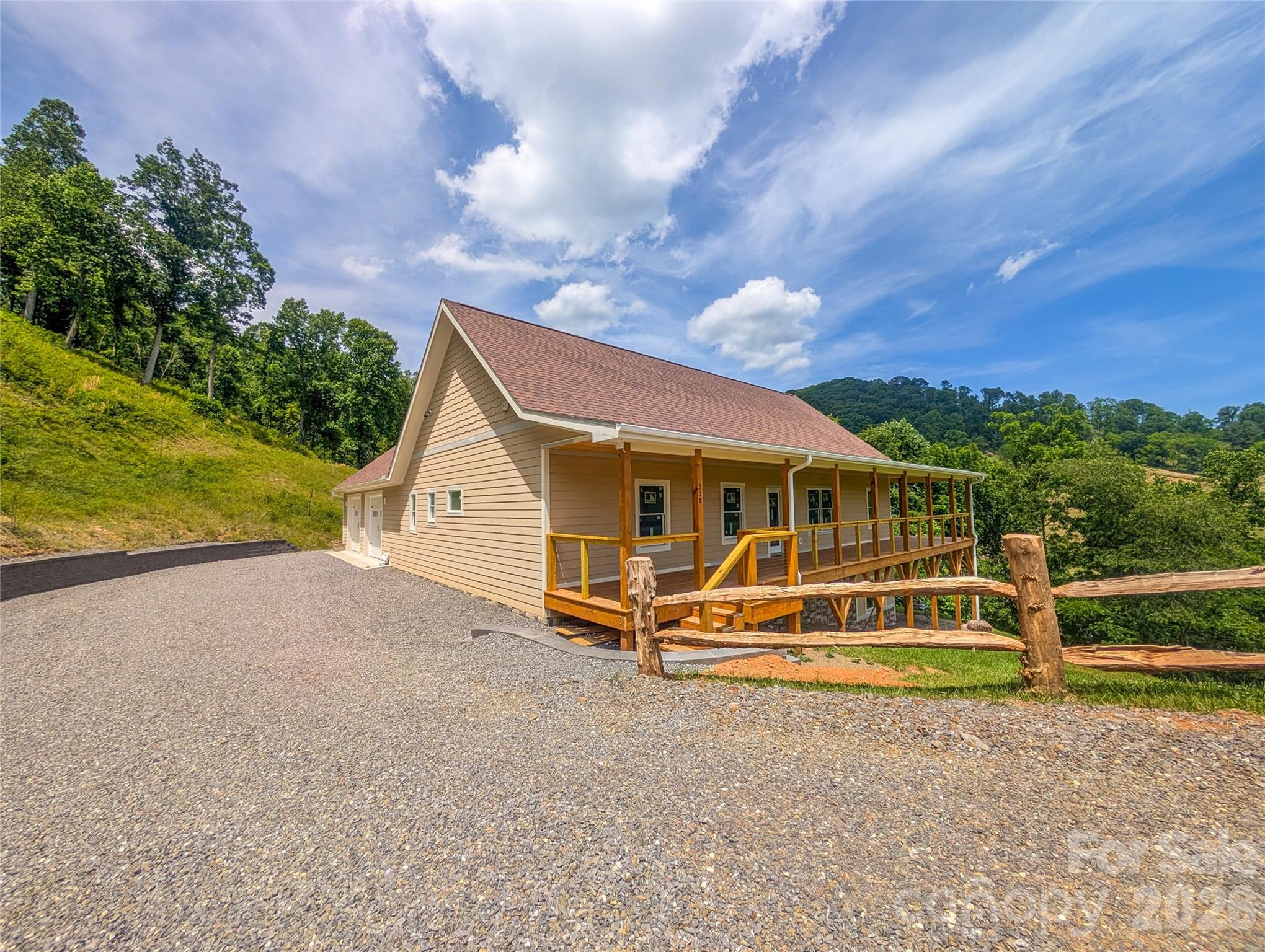 338 Majestic Mountain Drive Property Photo 6
