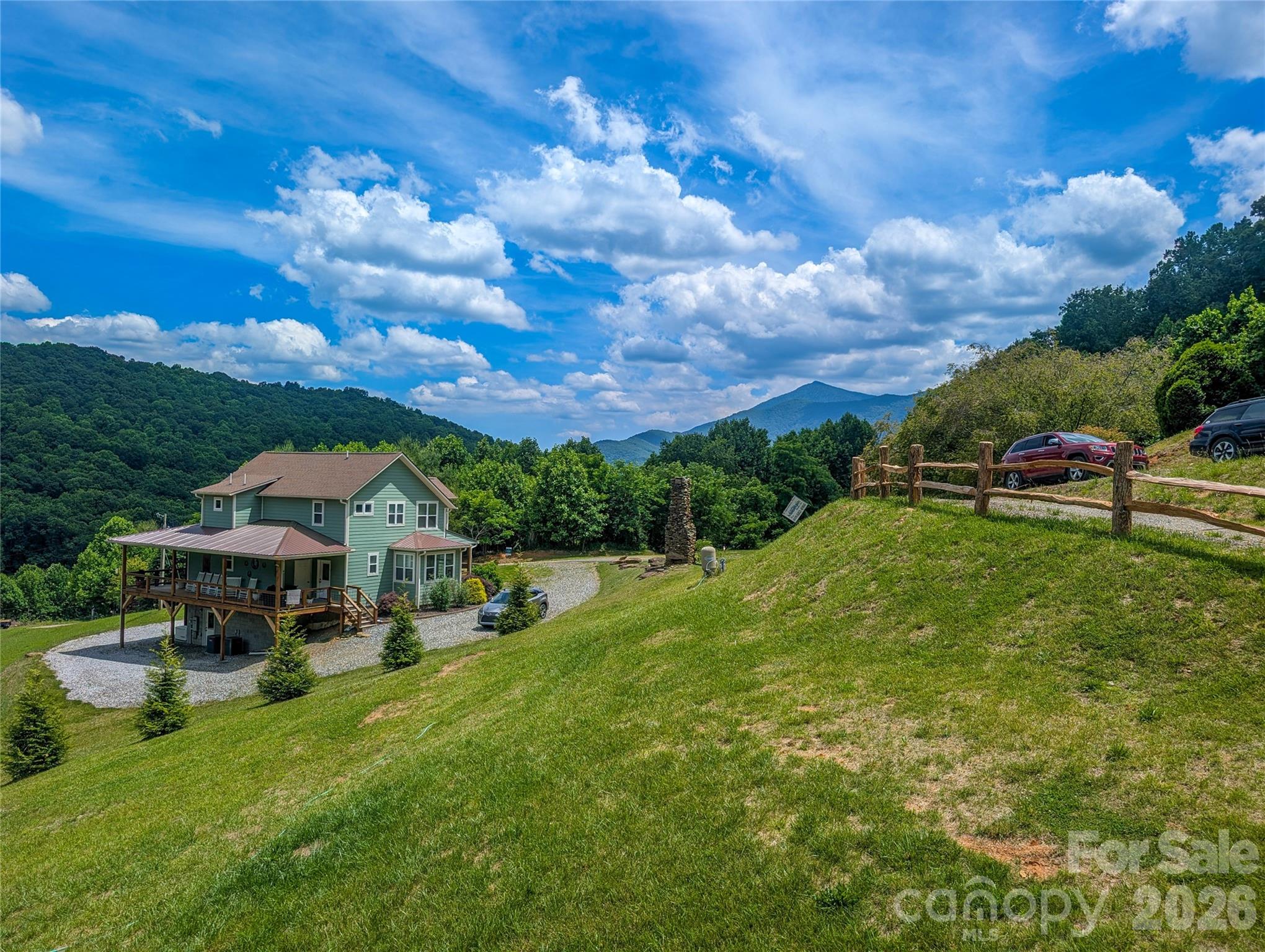 338 Majestic Mountain Drive Property Photo 8