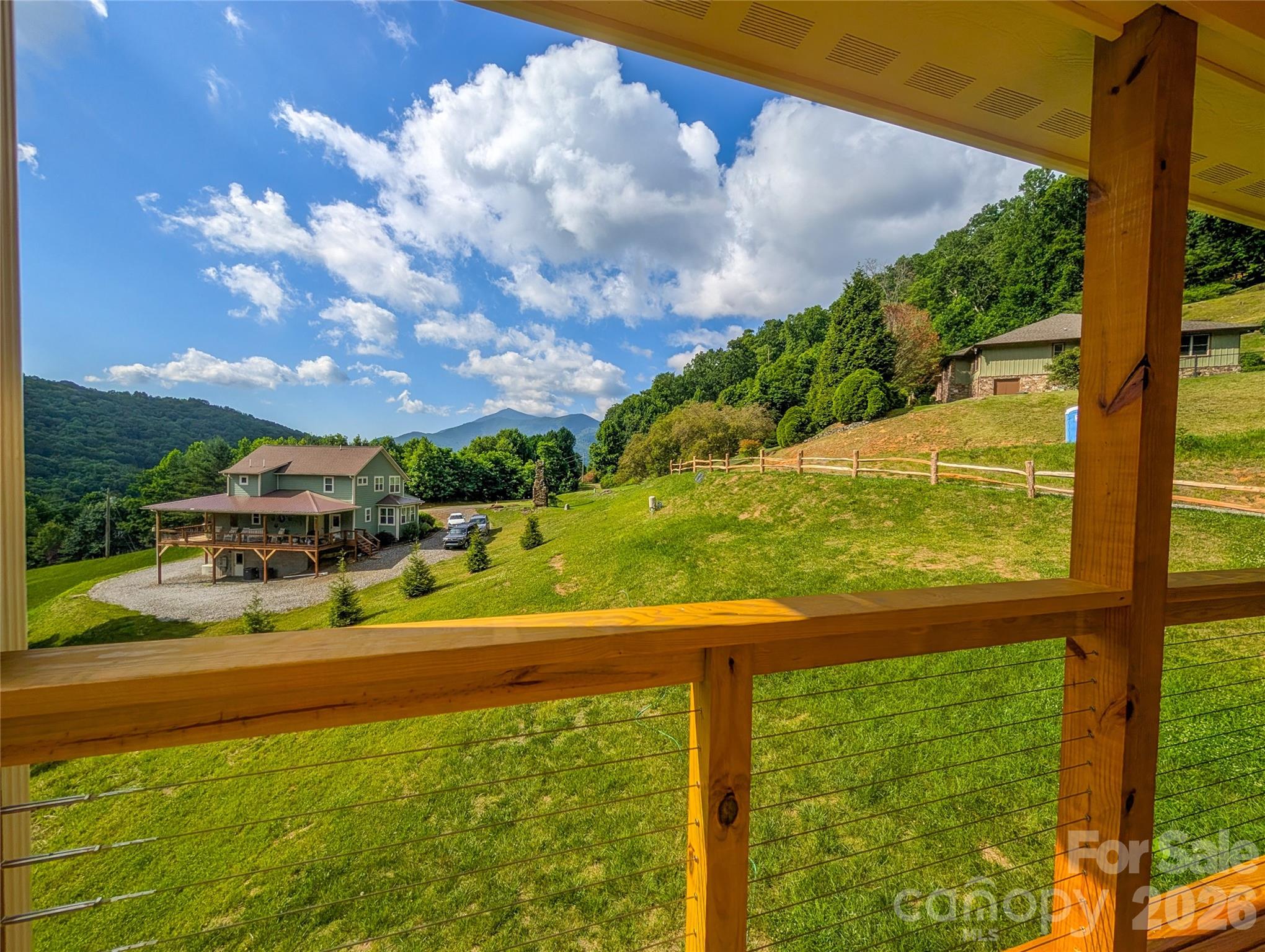 338 Majestic Mountain Drive Property Photo 11