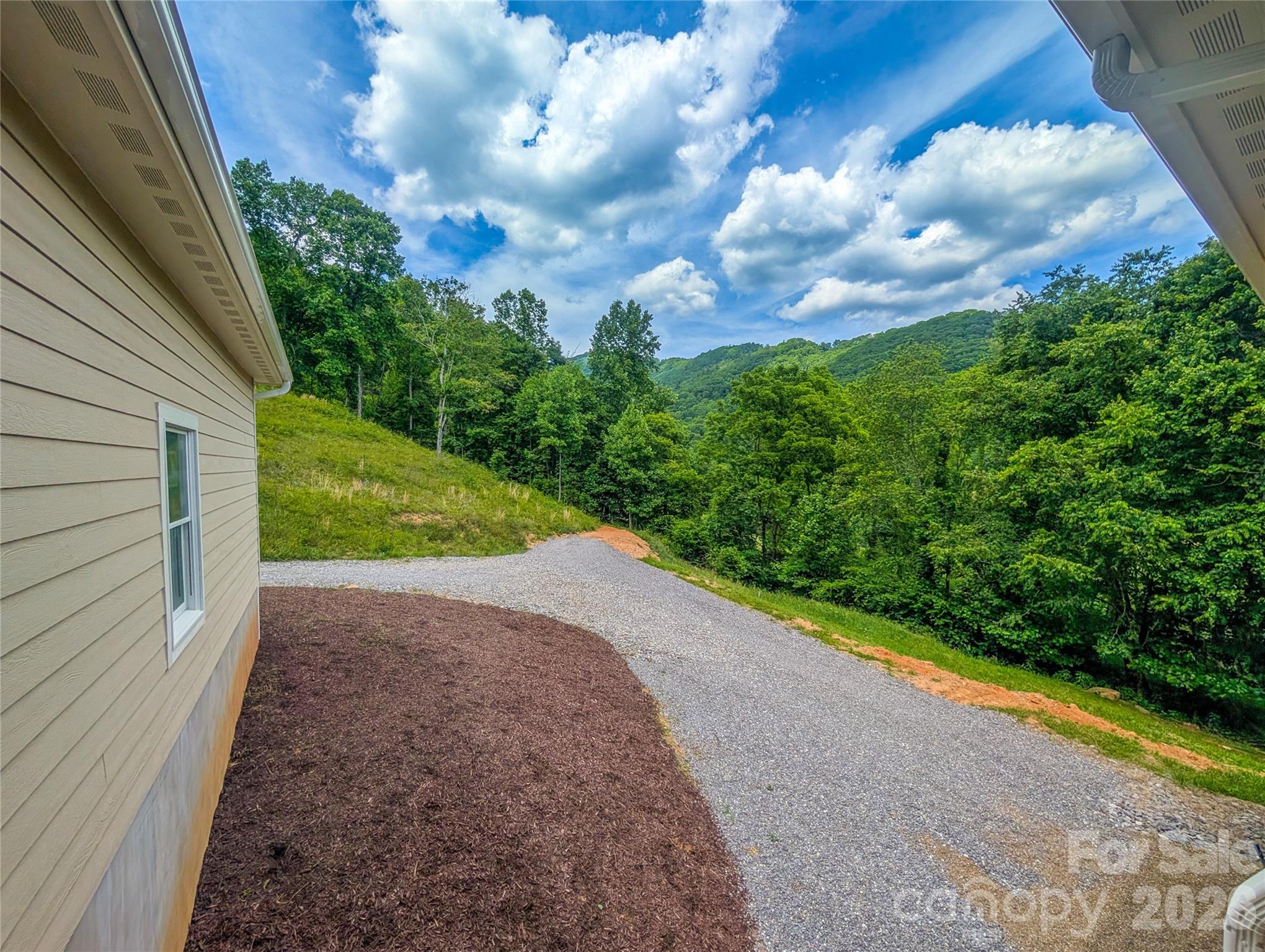 338 Majestic Mountain Drive Property Photo 17