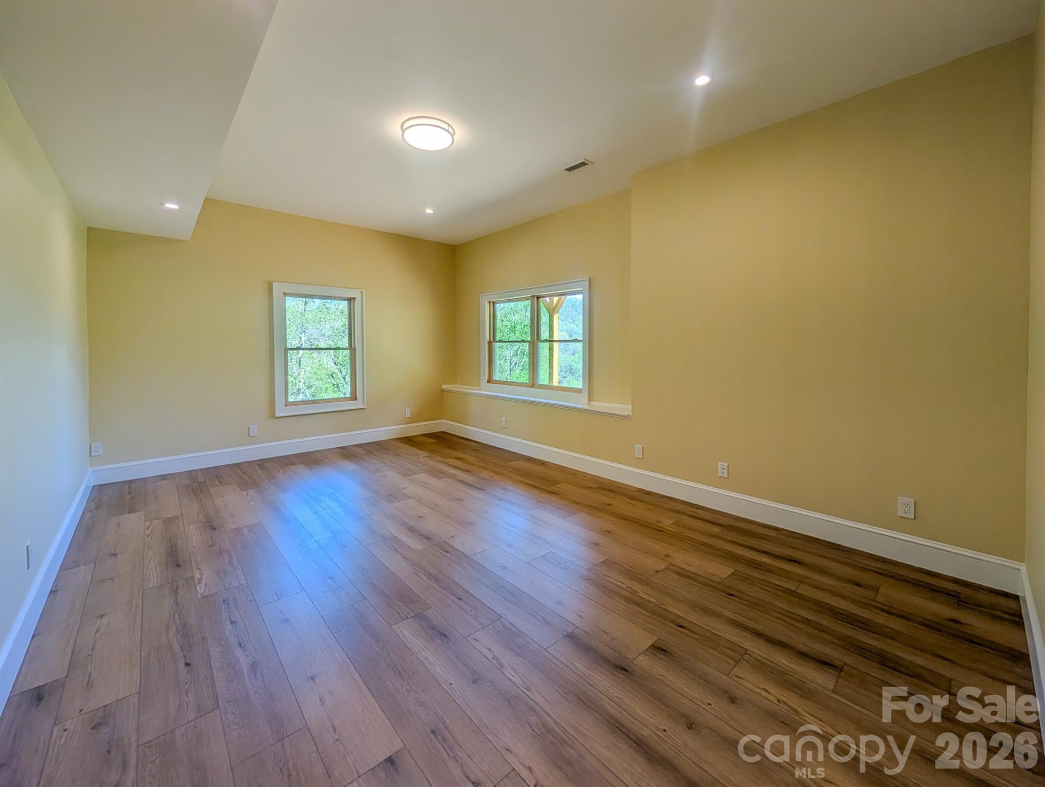 338 Majestic Mountain Drive Property Photo 32