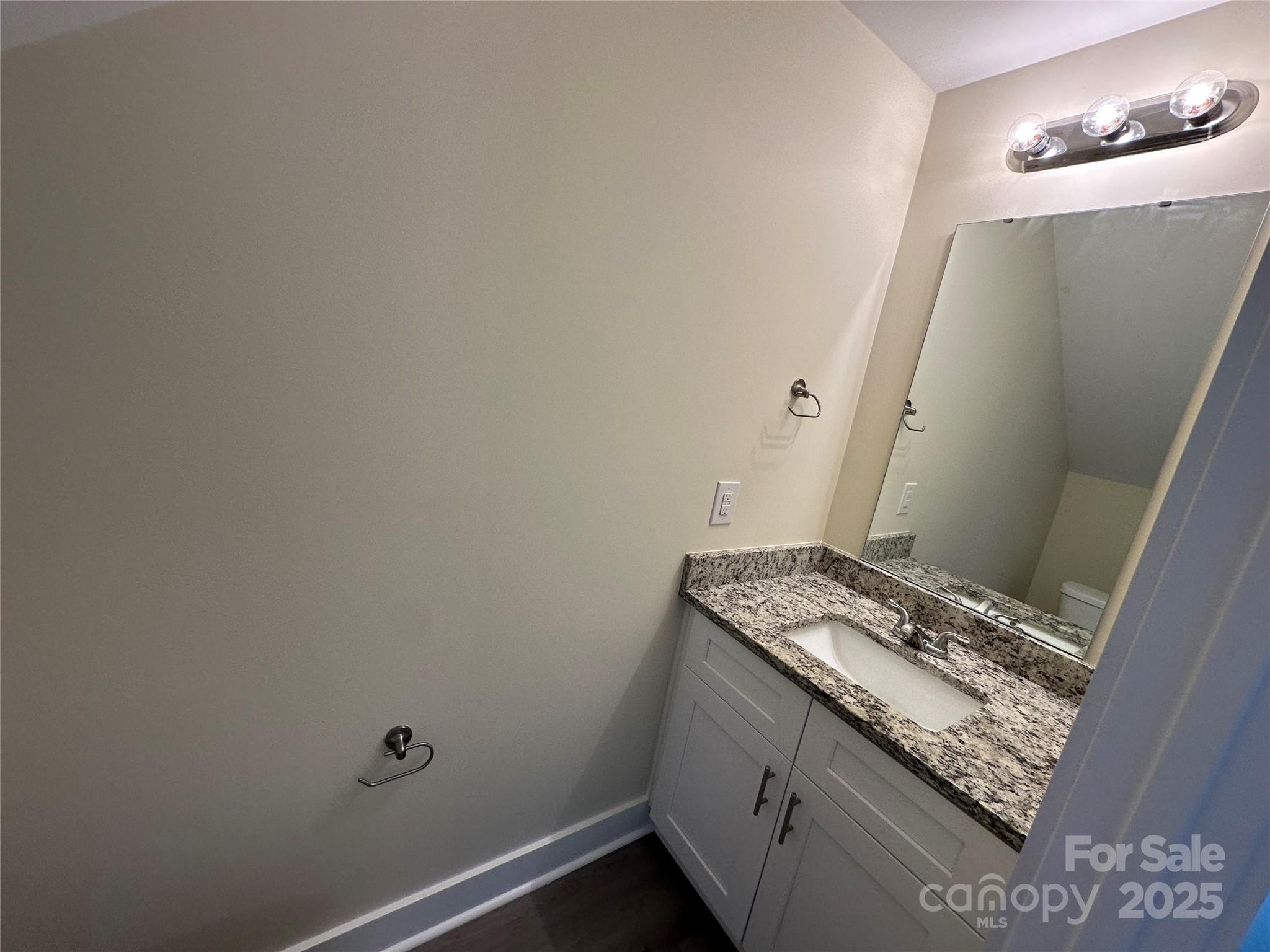 307 Messner Street Property Photo 6