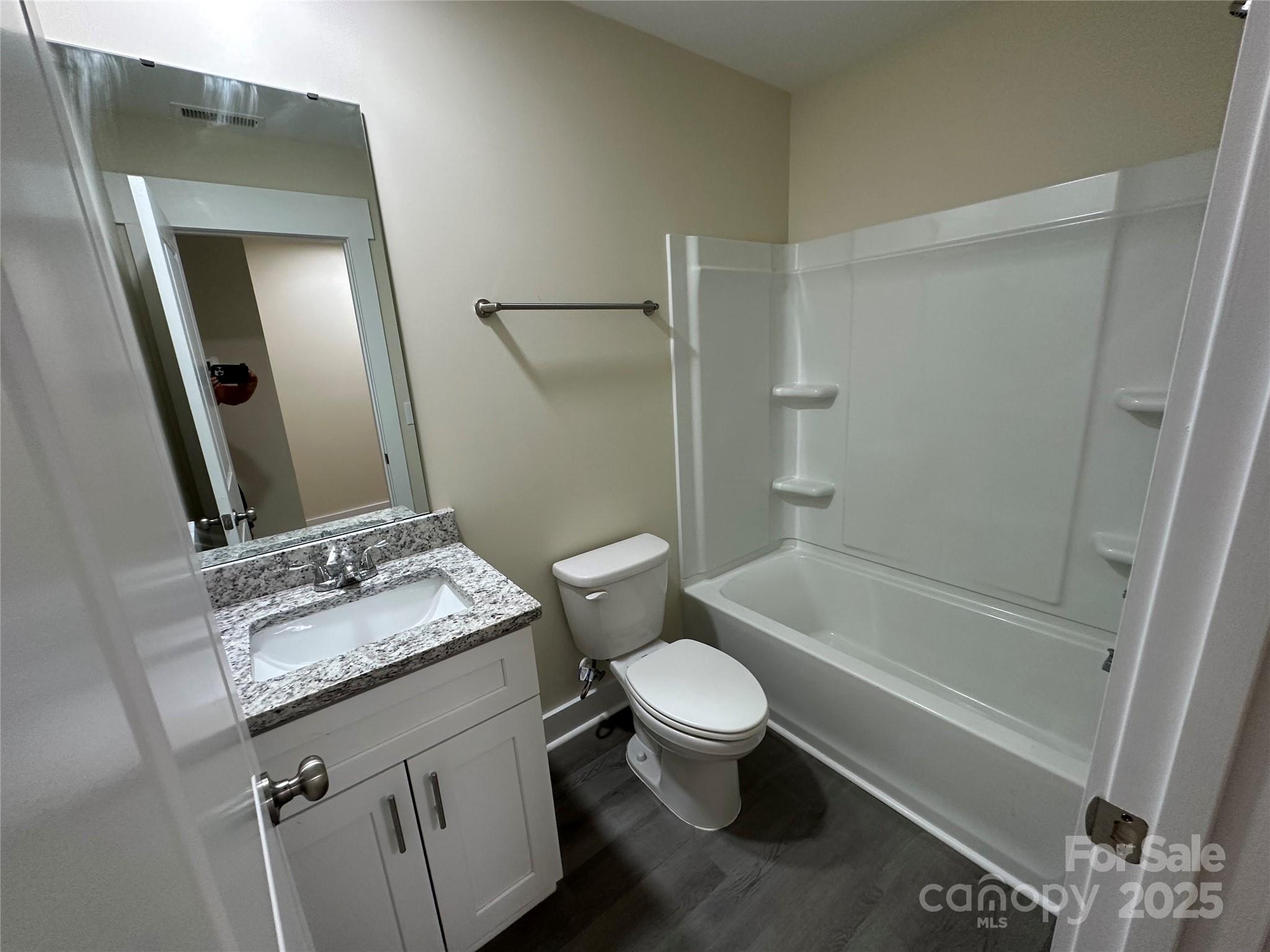 307 Messner Street Property Photo 10