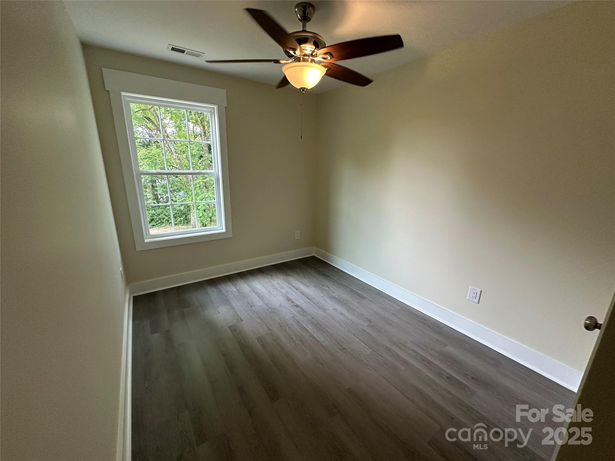 307 Messner Street Property Photo 11