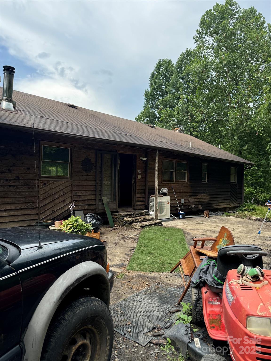 321 Henry Worley Lane Property Photo 1