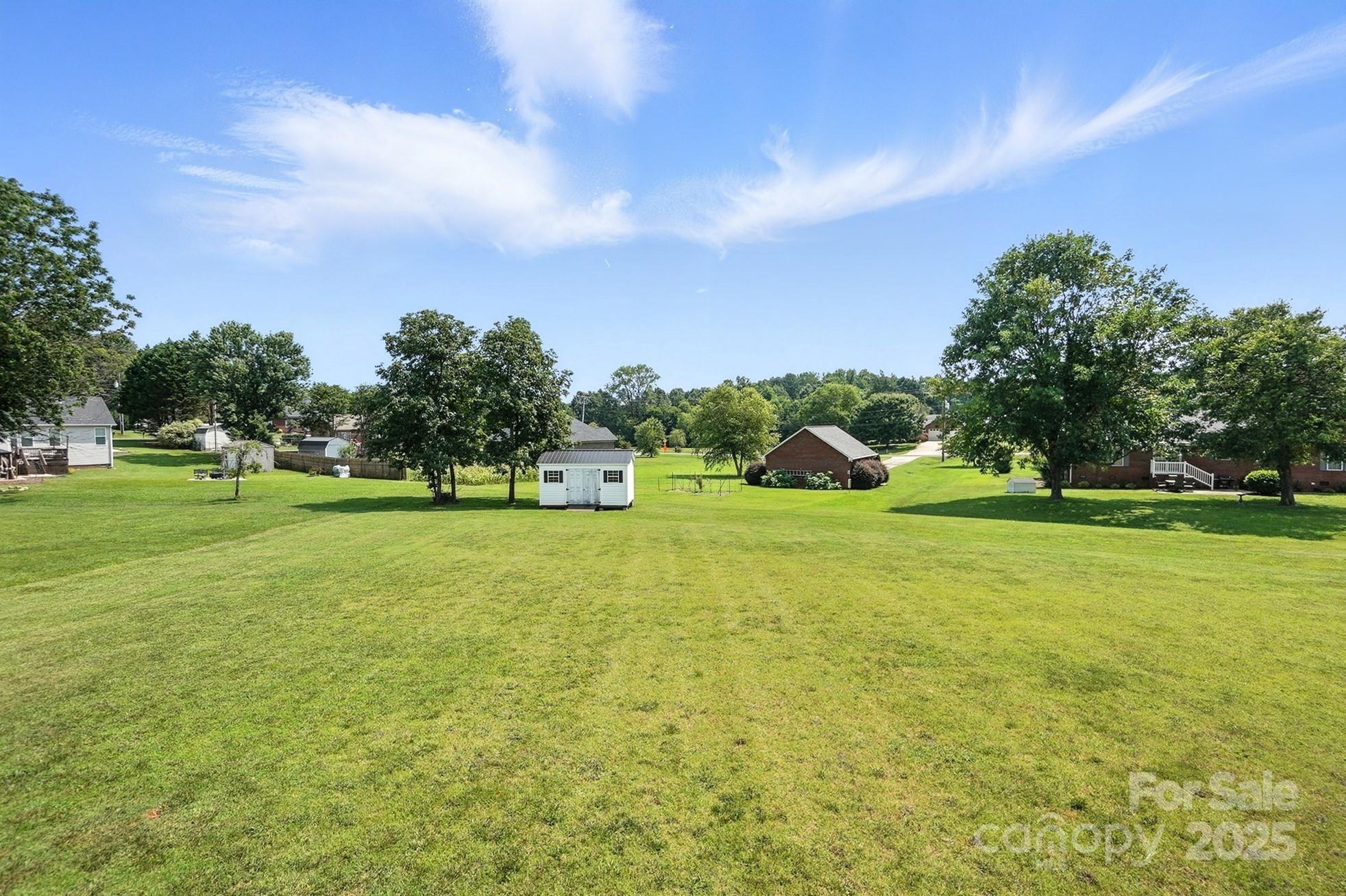102 Royal Avenue Property Photo 8