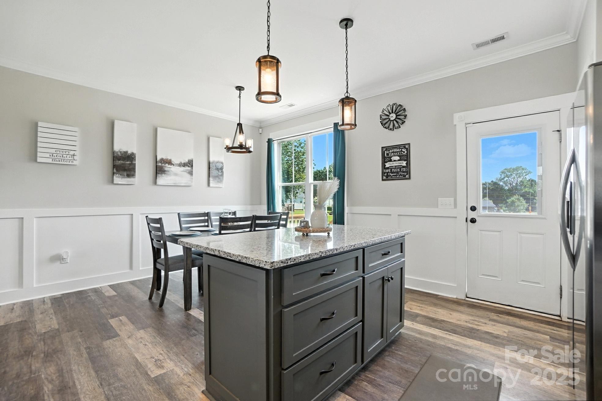102 Royal Avenue Property Photo 22