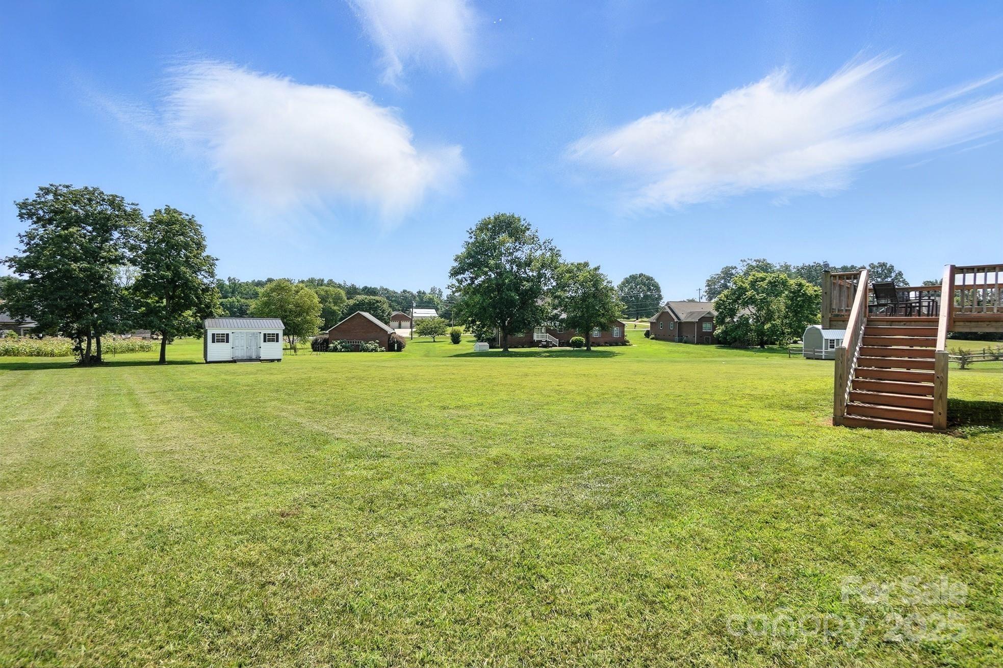 102 Royal Avenue Property Photo 41