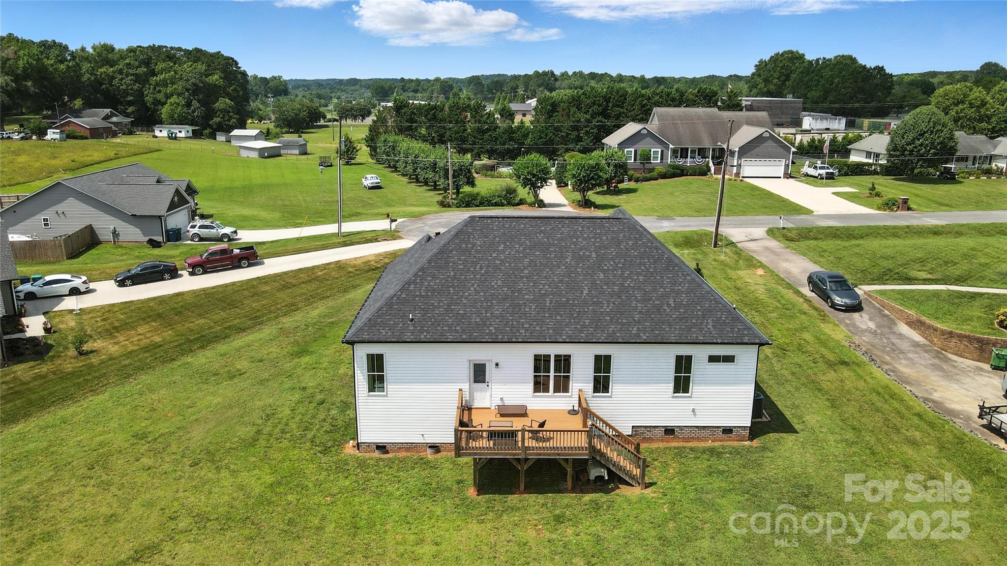 102 Royal Avenue Property Photo 43