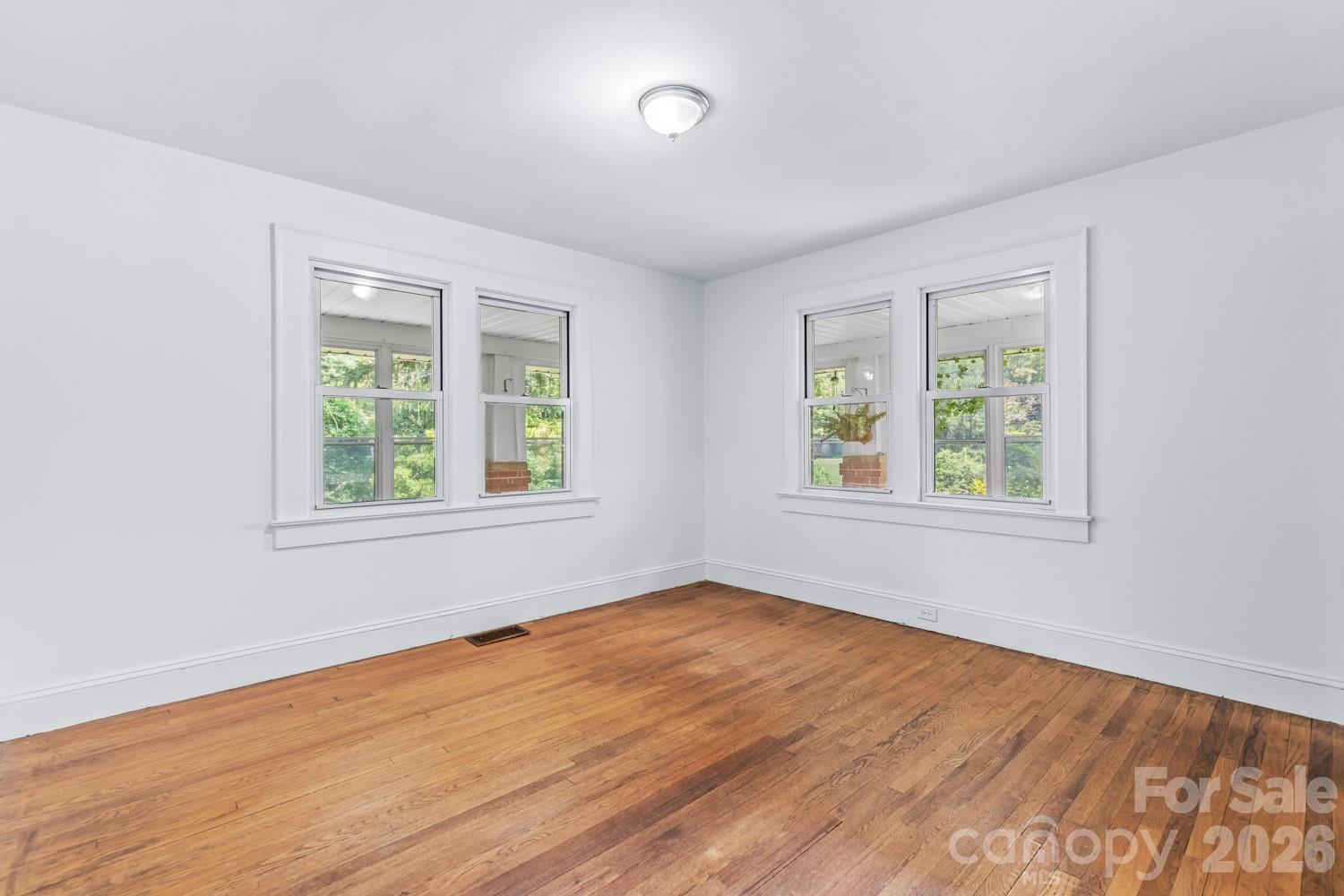 160 Mclean Road Property Photo 12
