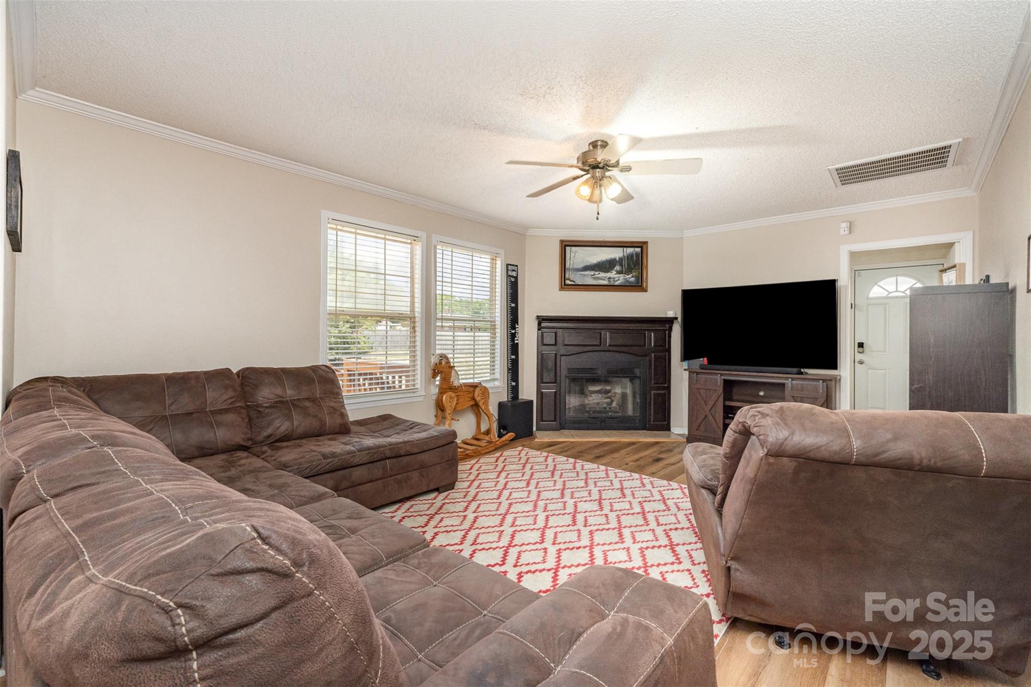 108 W Welsh Street Property Photo 12