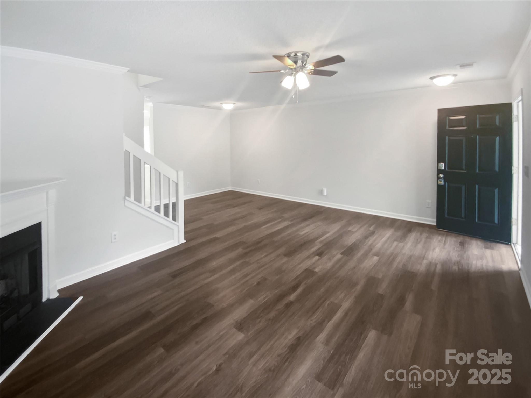 3107 Falling Rock Court Property Photo 15