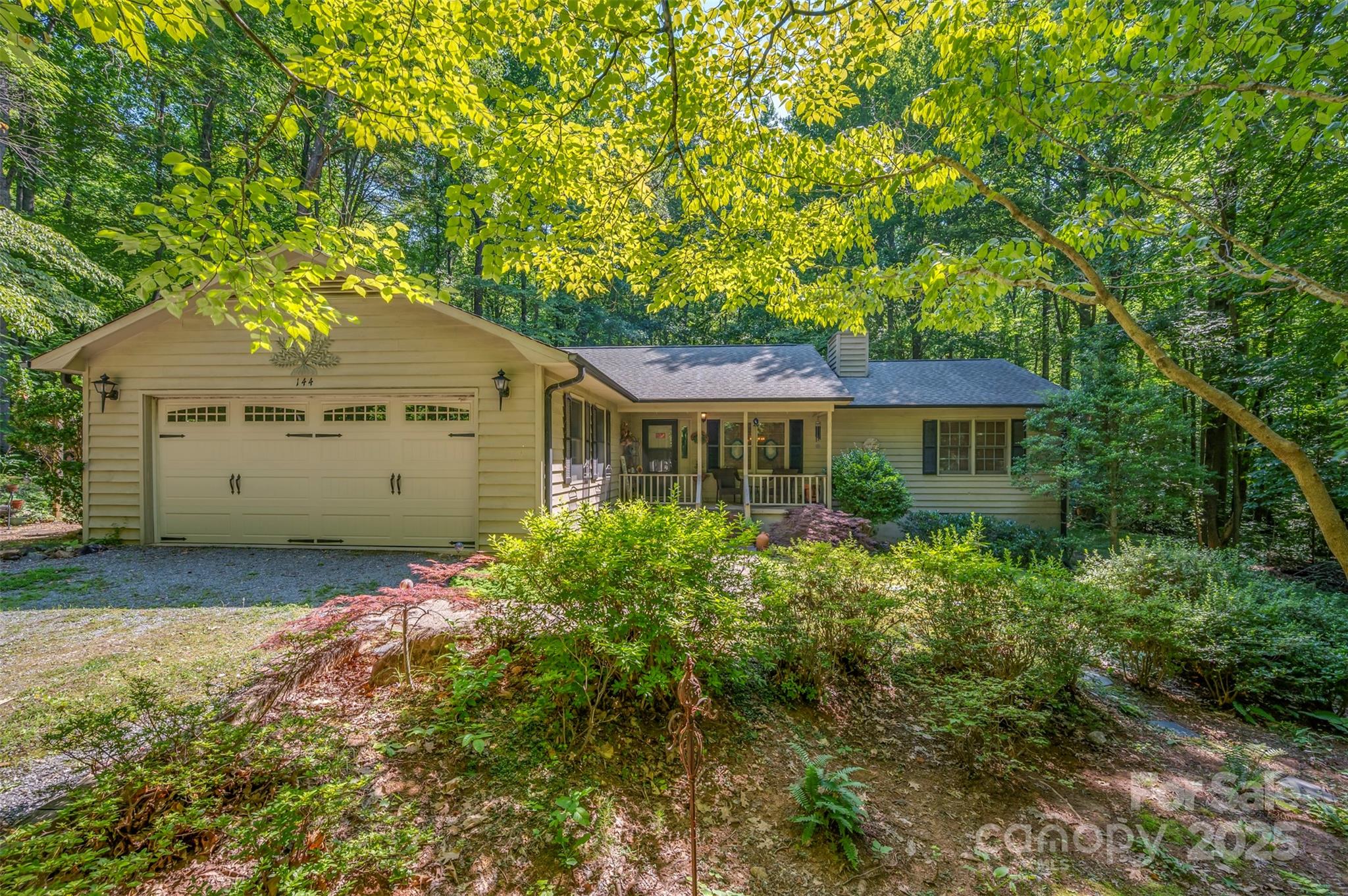 144 Beechwood Drive Property Photo 3