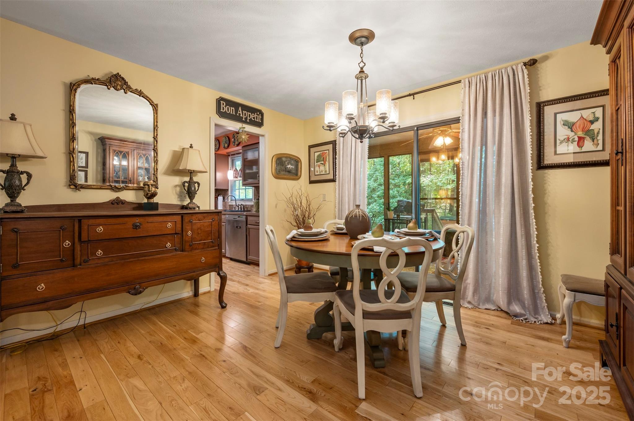 144 Beechwood Drive Property Photo 8