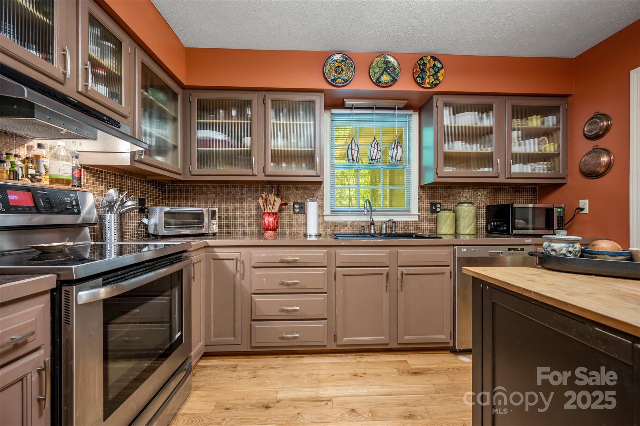144 Beechwood Drive Property Photo 11