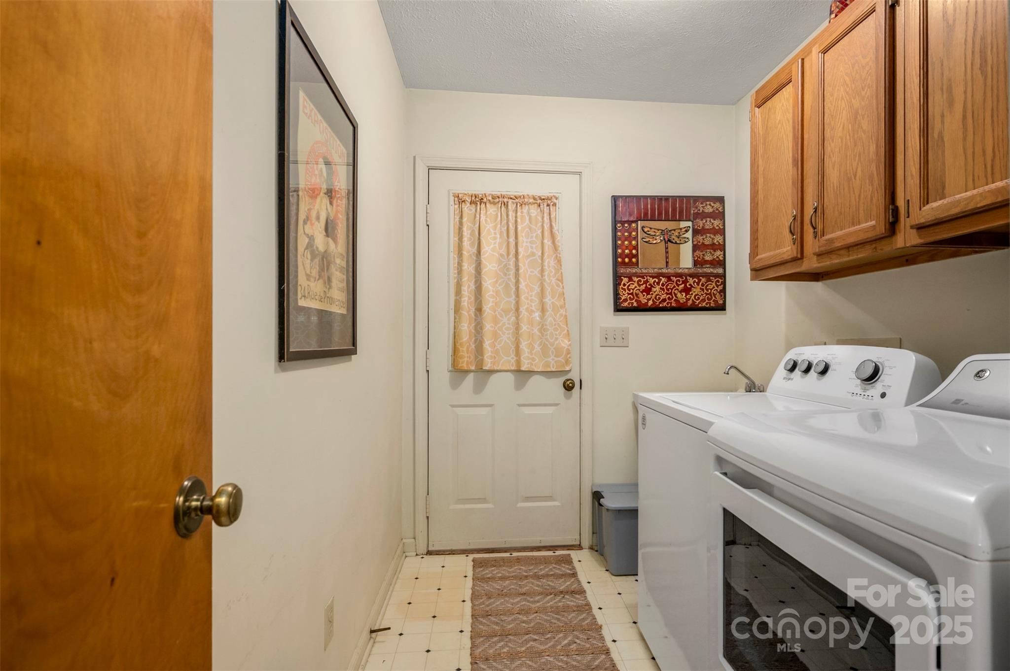 144 Beechwood Drive Property Photo 13