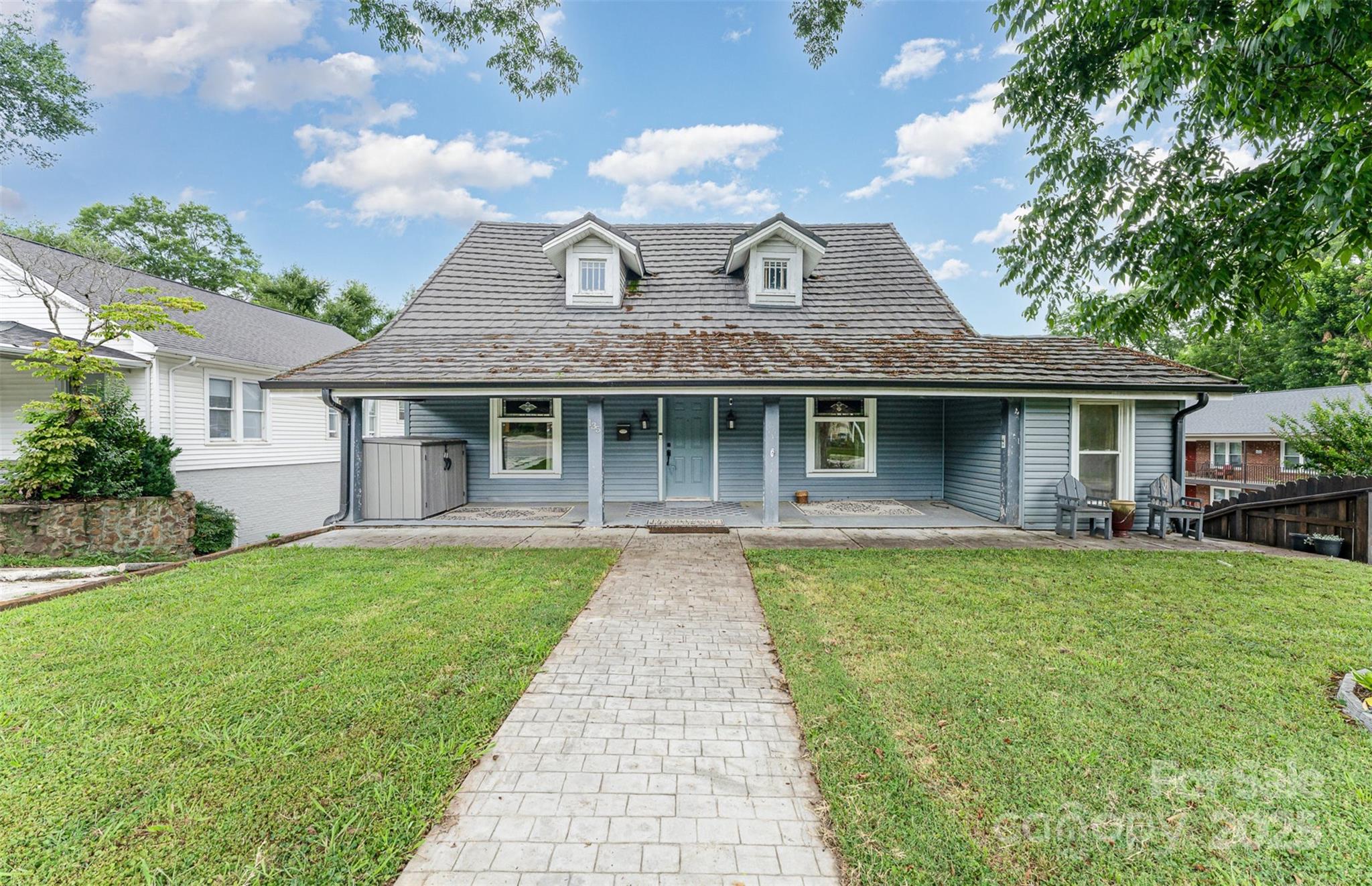 135 Corban Avenue Property Photo 1