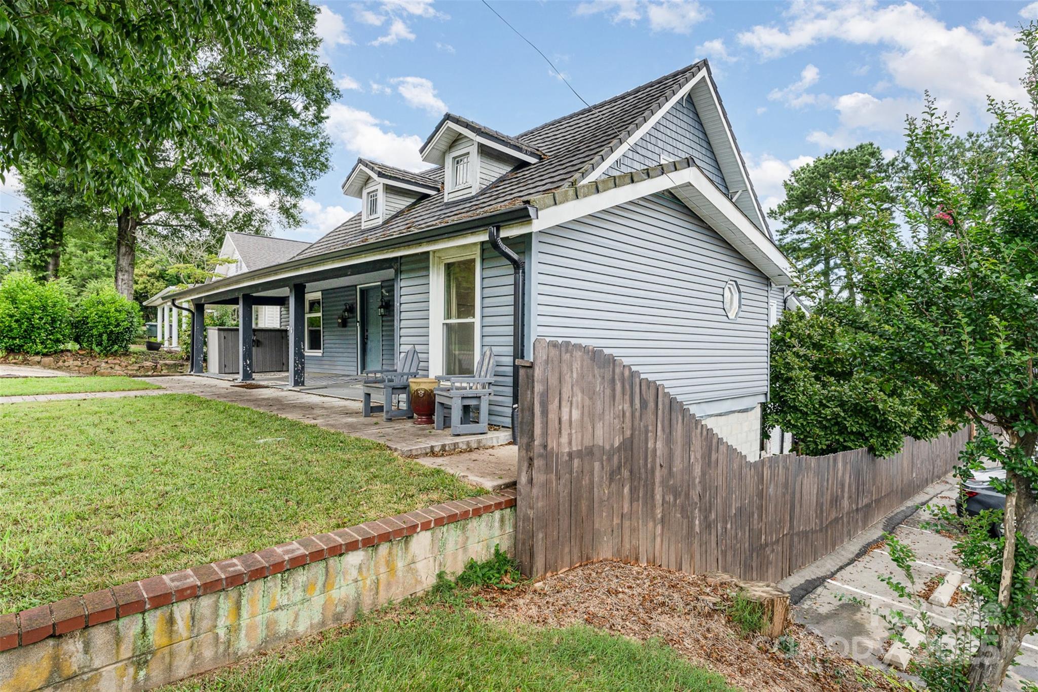 135 Corban Avenue Property Photo 3