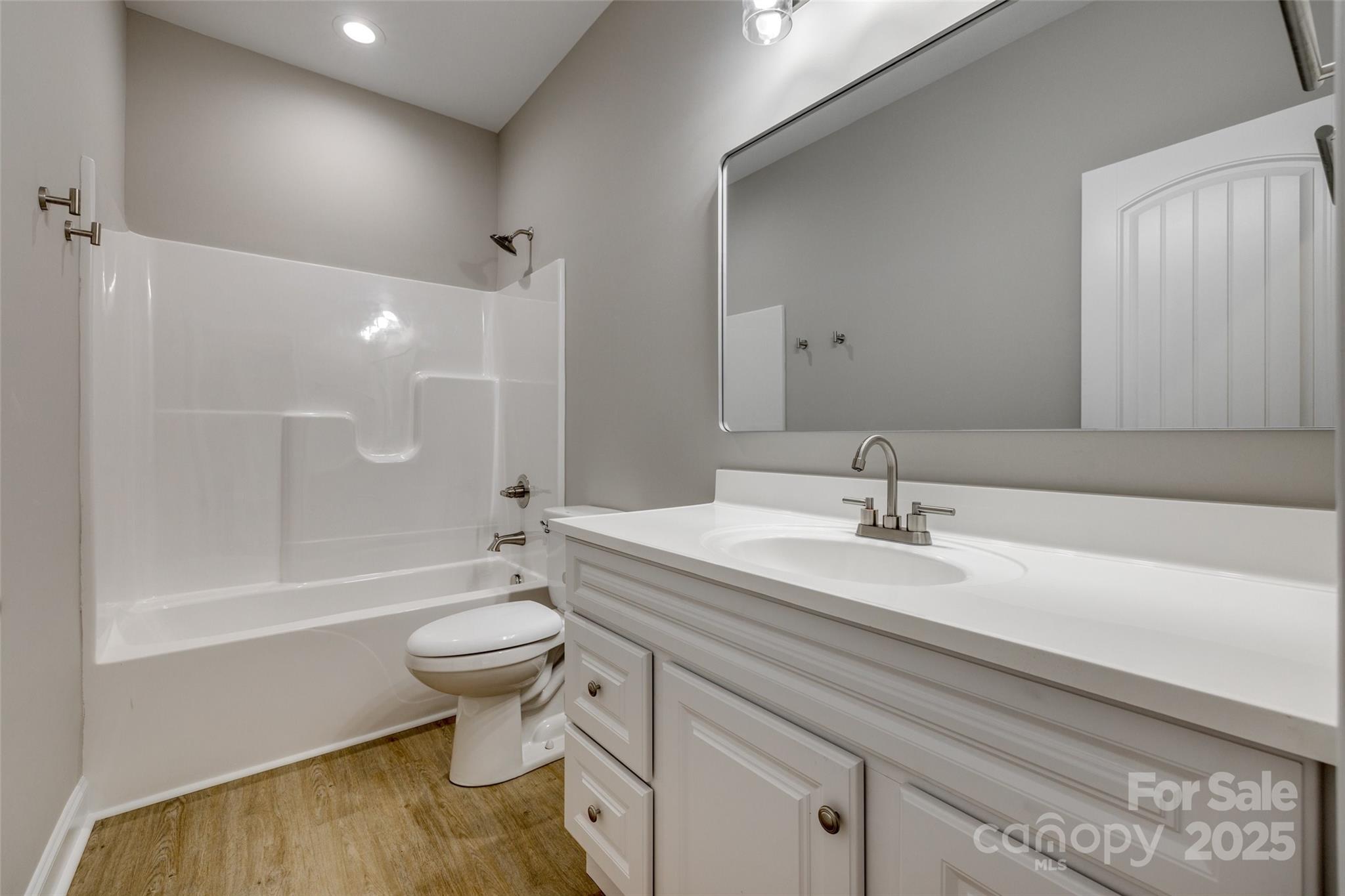 521 Tram Road Property Photo 11
