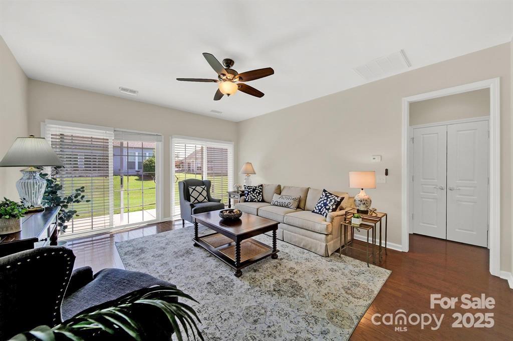 16280 Raven Crest Drive Property Photo 8