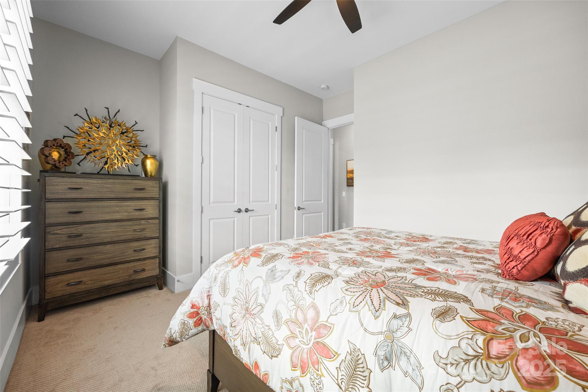 21016 Molly Harper Drive Property Photo 6