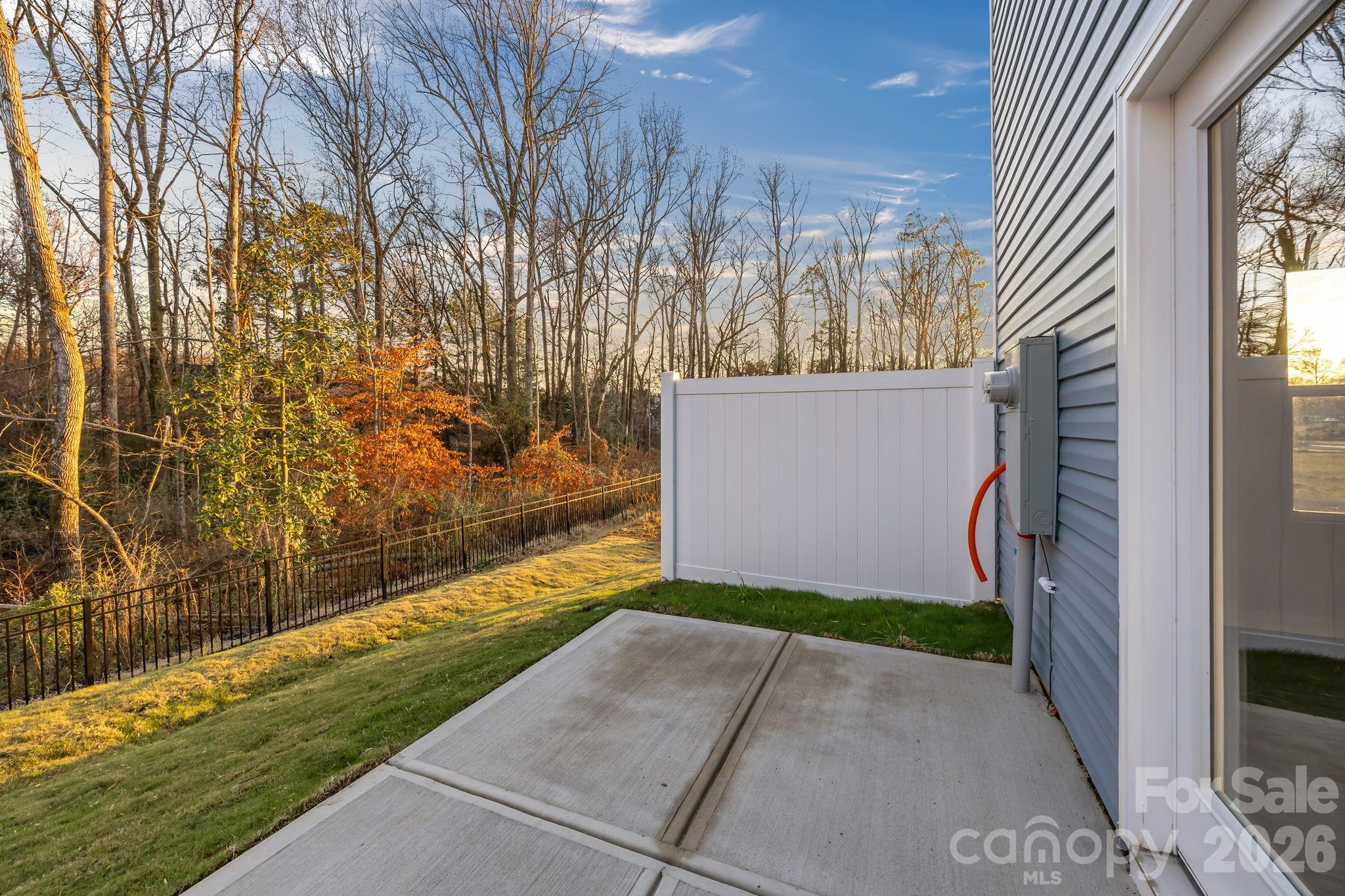4548 Green Drake Drive Property Photo 18